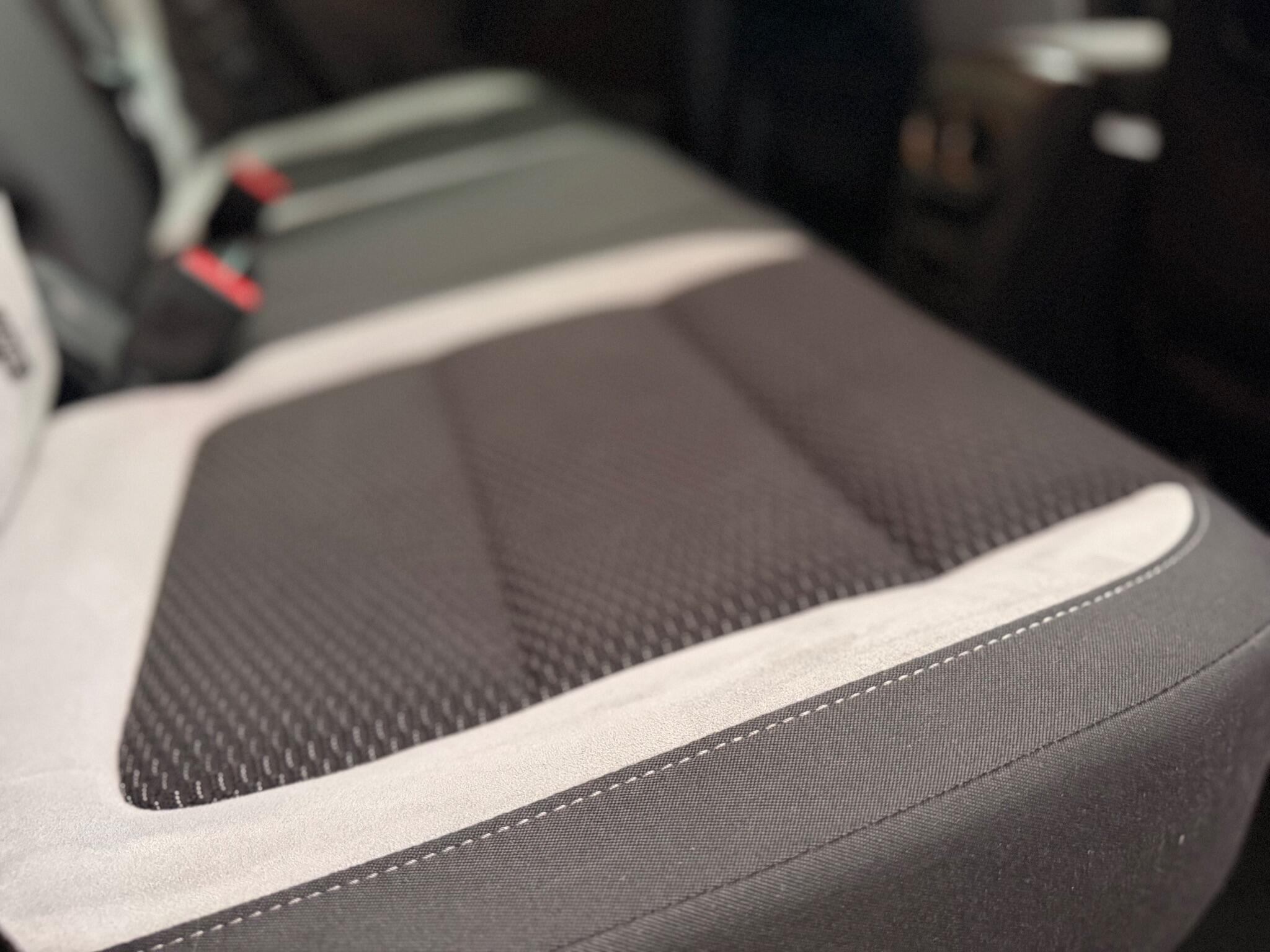 Volkswagen Tiguan 2.0 TDI BlueMotion Tech R-Line DSG 4WD Euro 5 (s/s) 5dr 5dr Automatic 2026