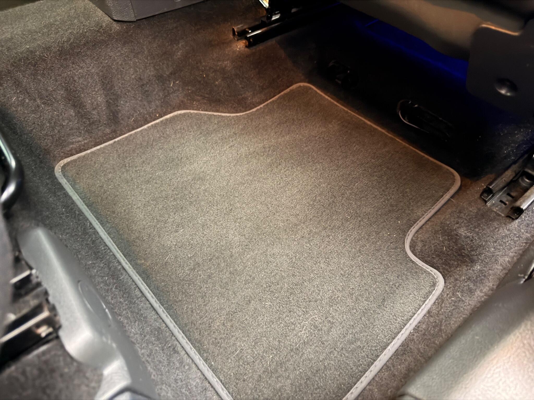 Volkswagen Tiguan 2.0 TDI BlueMotion Tech R-Line DSG 4WD Euro 5 (s/s) 5dr 5dr Automatic 2026