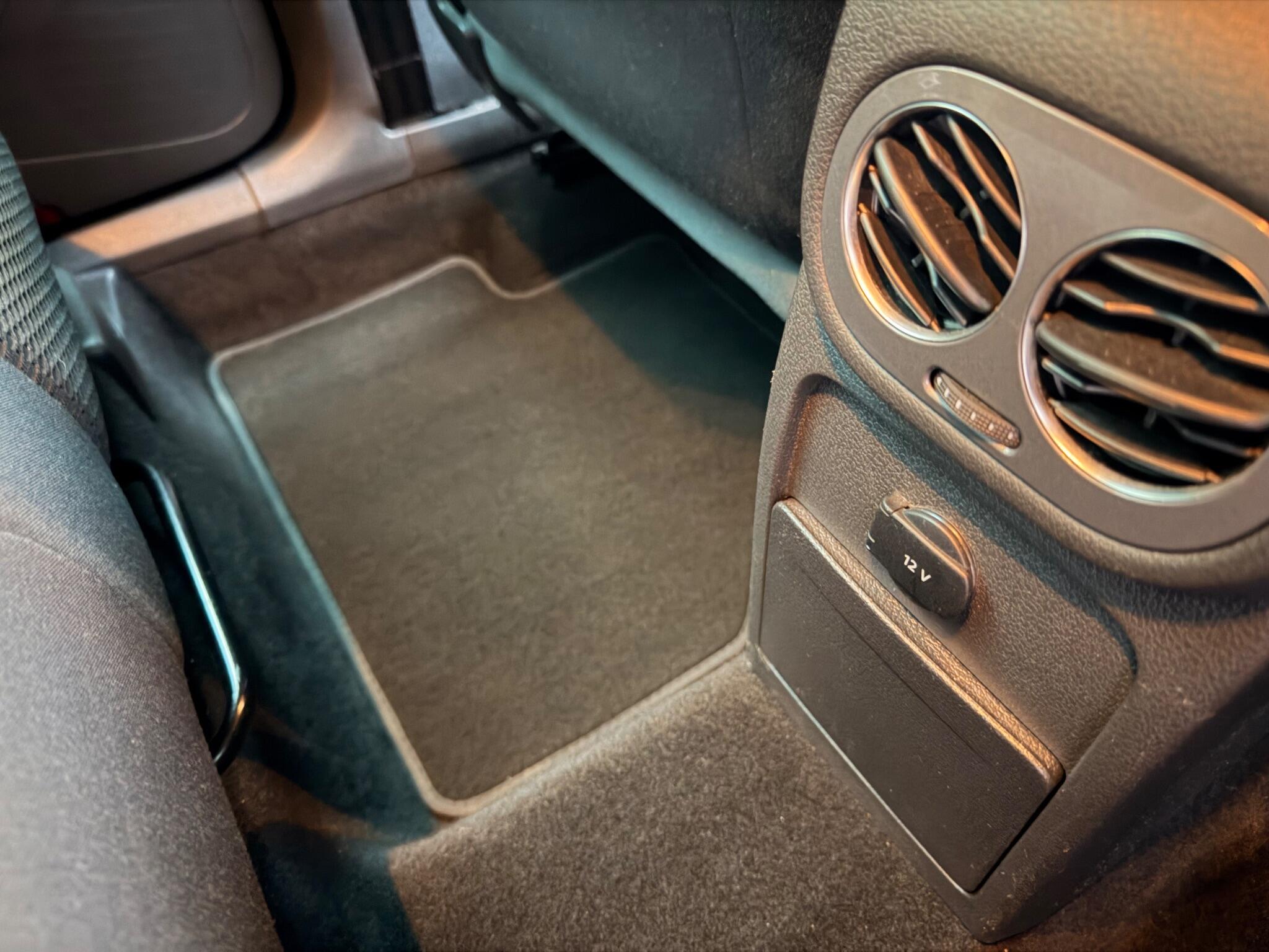 Volkswagen Tiguan 2.0 TDI BlueMotion Tech R-Line DSG 4WD Euro 5 (s/s) 5dr 5dr Automatic 2026