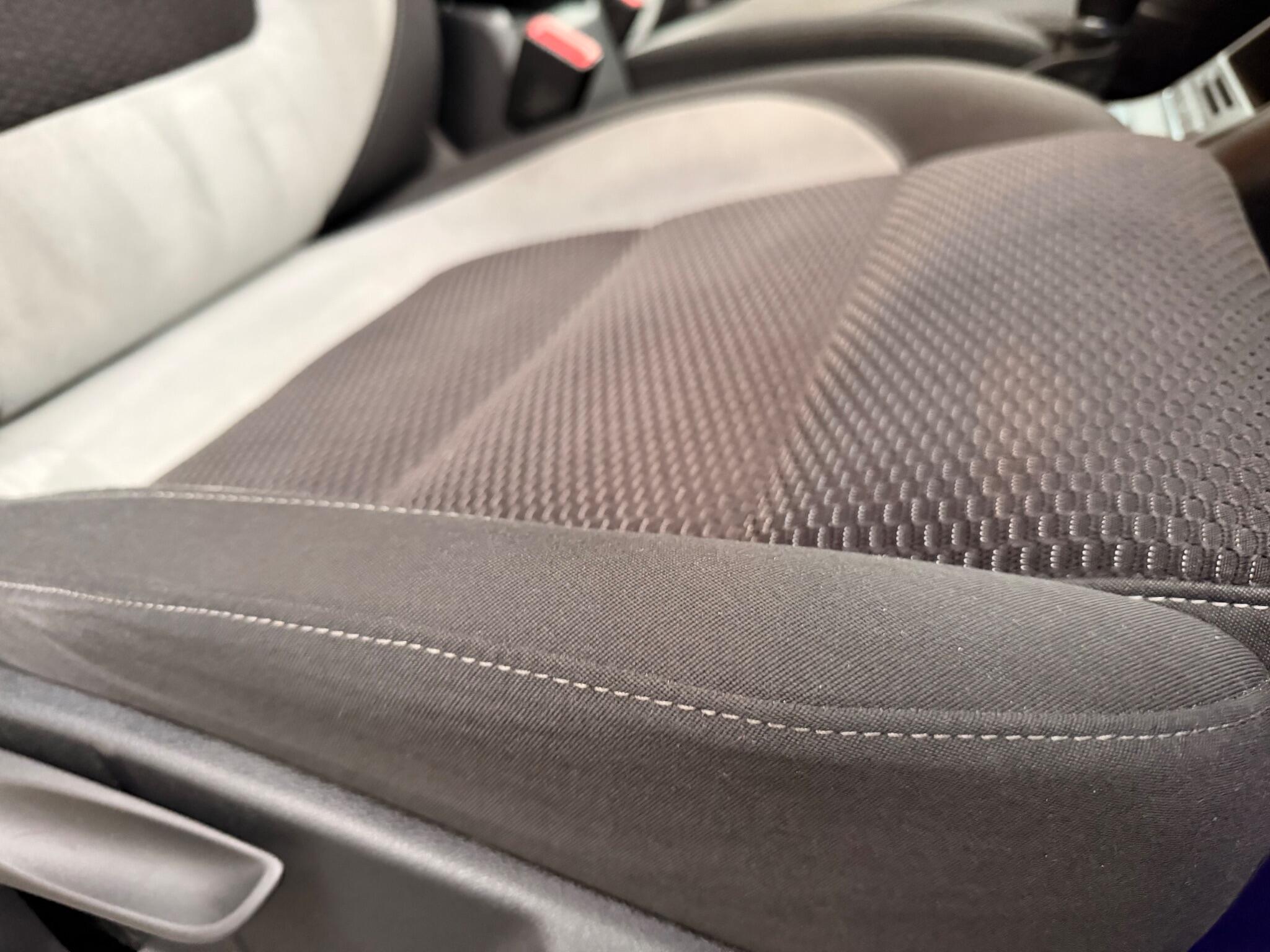 Volkswagen Tiguan 2.0 TDI BlueMotion Tech R-Line DSG 4WD Euro 5 (s/s) 5dr 5dr Automatic 2026