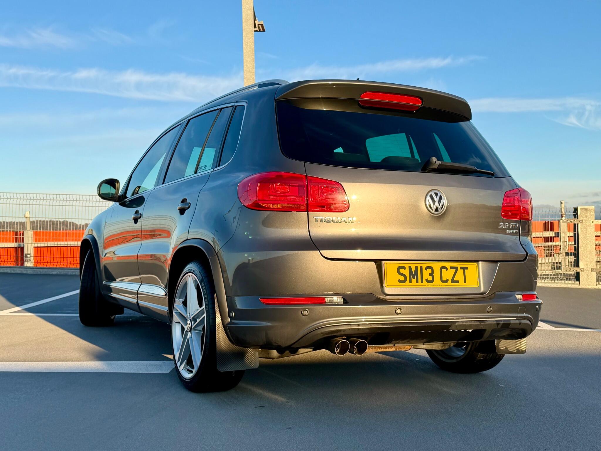 Volkswagen Tiguan 2.0 TDI BlueMotion Tech R-Line DSG 4WD Euro 5 (s/s) 5dr 5dr Automatic 2026