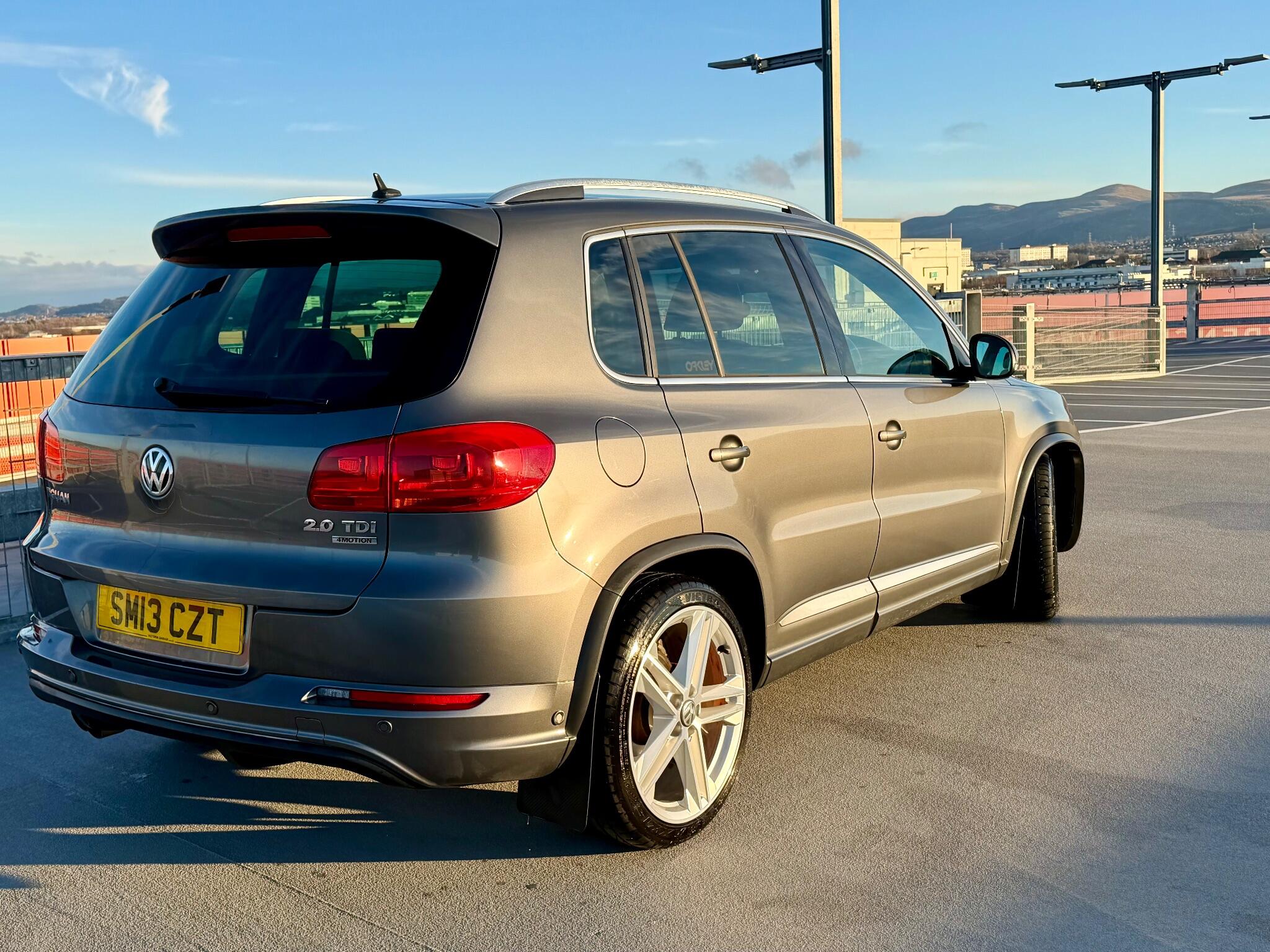 Volkswagen Tiguan 2.0 TDI BlueMotion Tech R-Line DSG 4WD Euro 5 (s/s) 5dr 5dr Automatic 2026