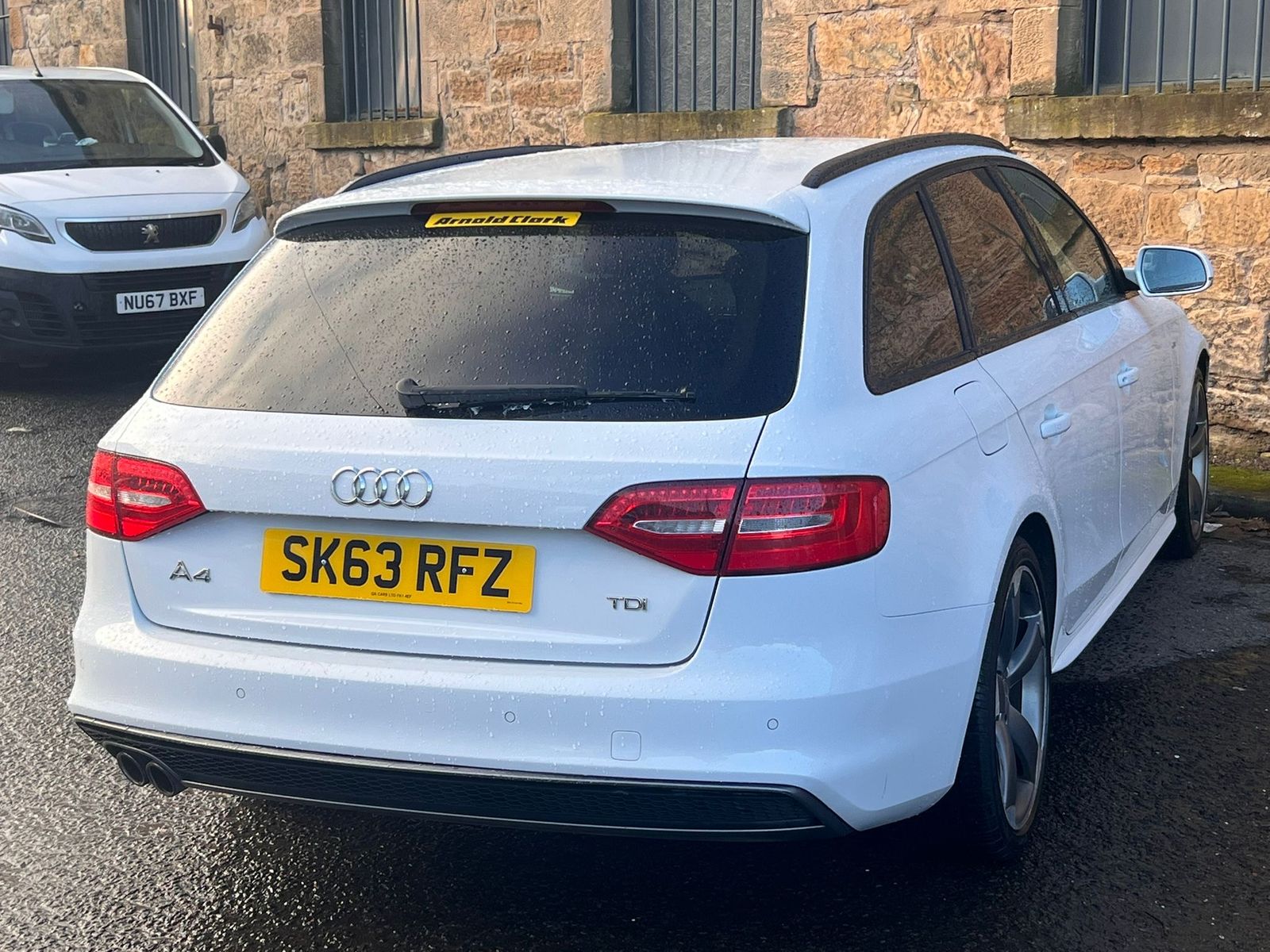 Audi A4 Avant 2.0 TDI Black Edition Estate 5dr Diesel Manual Euro 5 (s/s) (150 ps) 5dr Manual 2026