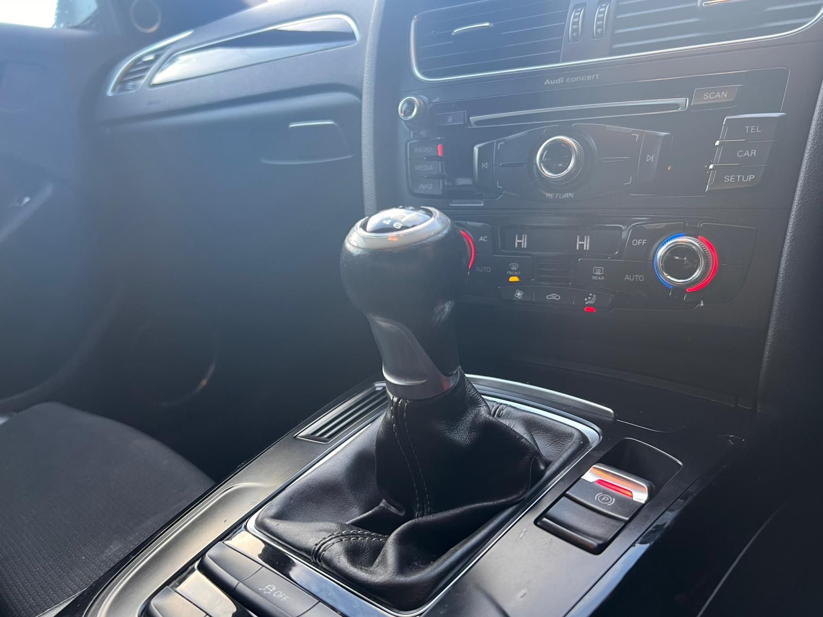 Audi A4 Avant 2.0 TDI Black Edition Estate 5dr Diesel Manual Euro 5 (s/s) (150 ps) 5dr Manual 2026