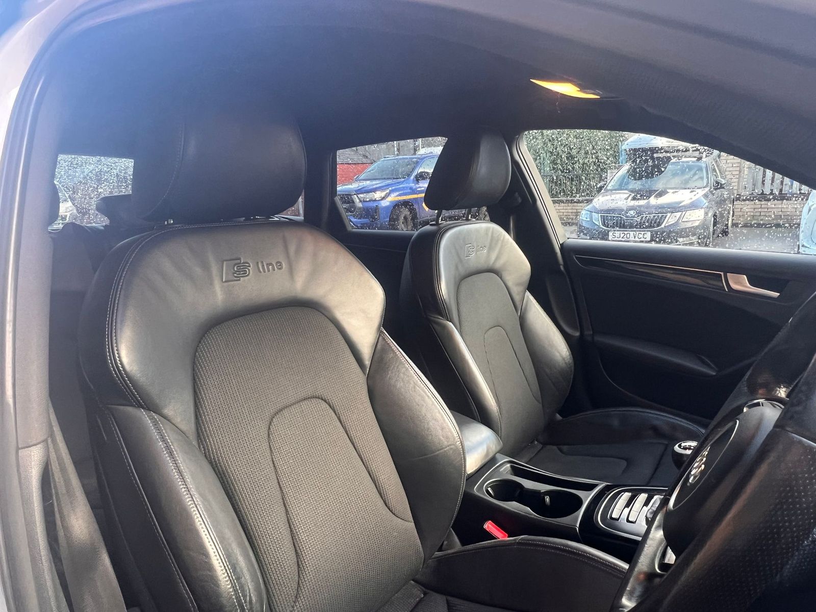 Audi A4 Avant 2.0 TDI Black Edition Estate 5dr Diesel Manual Euro 5 (s/s) (150 ps) 5dr Manual 2026