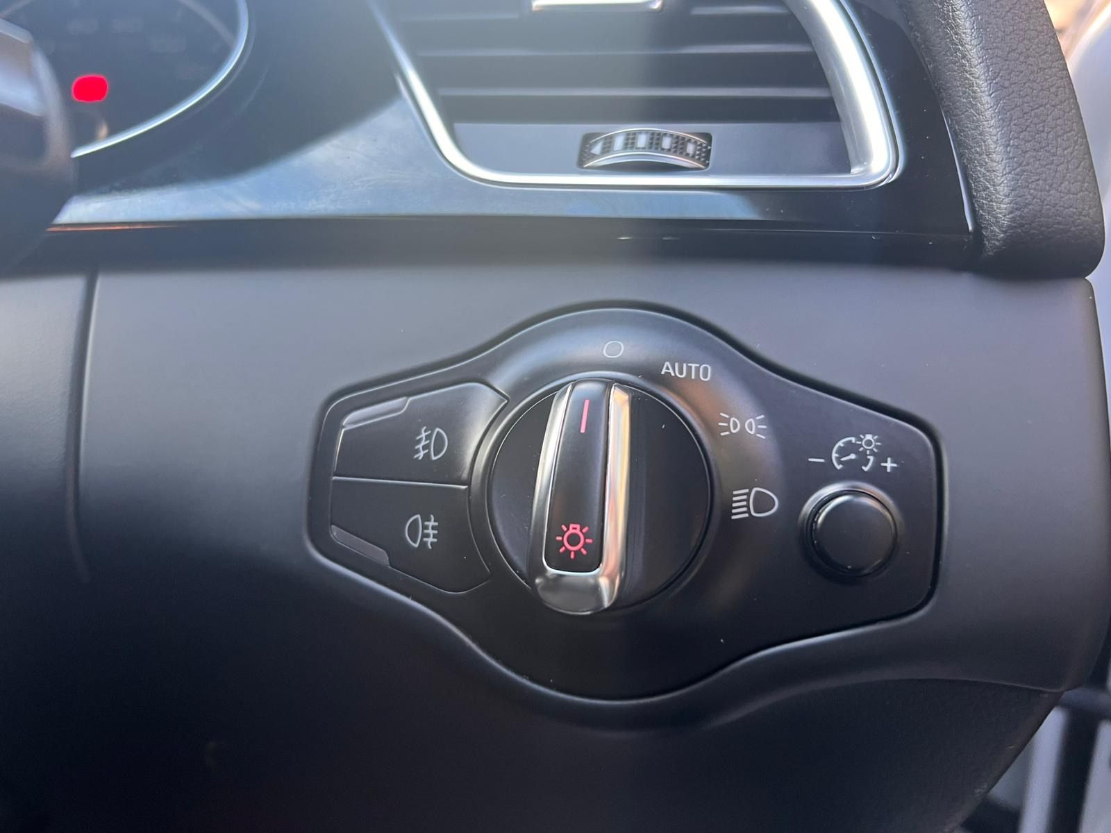 Audi A4 Avant 2.0 TDI Black Edition Estate 5dr Diesel Manual Euro 5 (s/s) (150 ps) 5dr Manual 2026