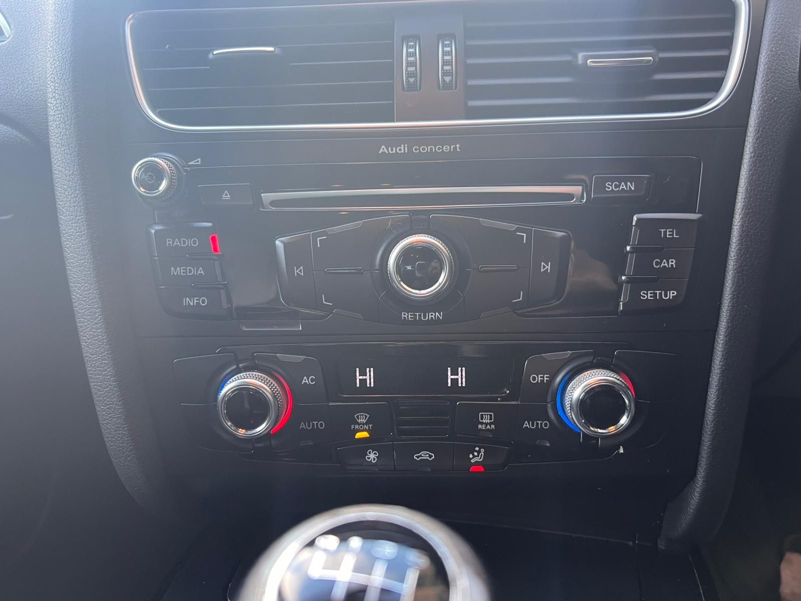 Audi A4 Avant 2.0 TDI Black Edition Estate 5dr Diesel Manual Euro 5 (s/s) (150 ps) 5dr Manual 2026