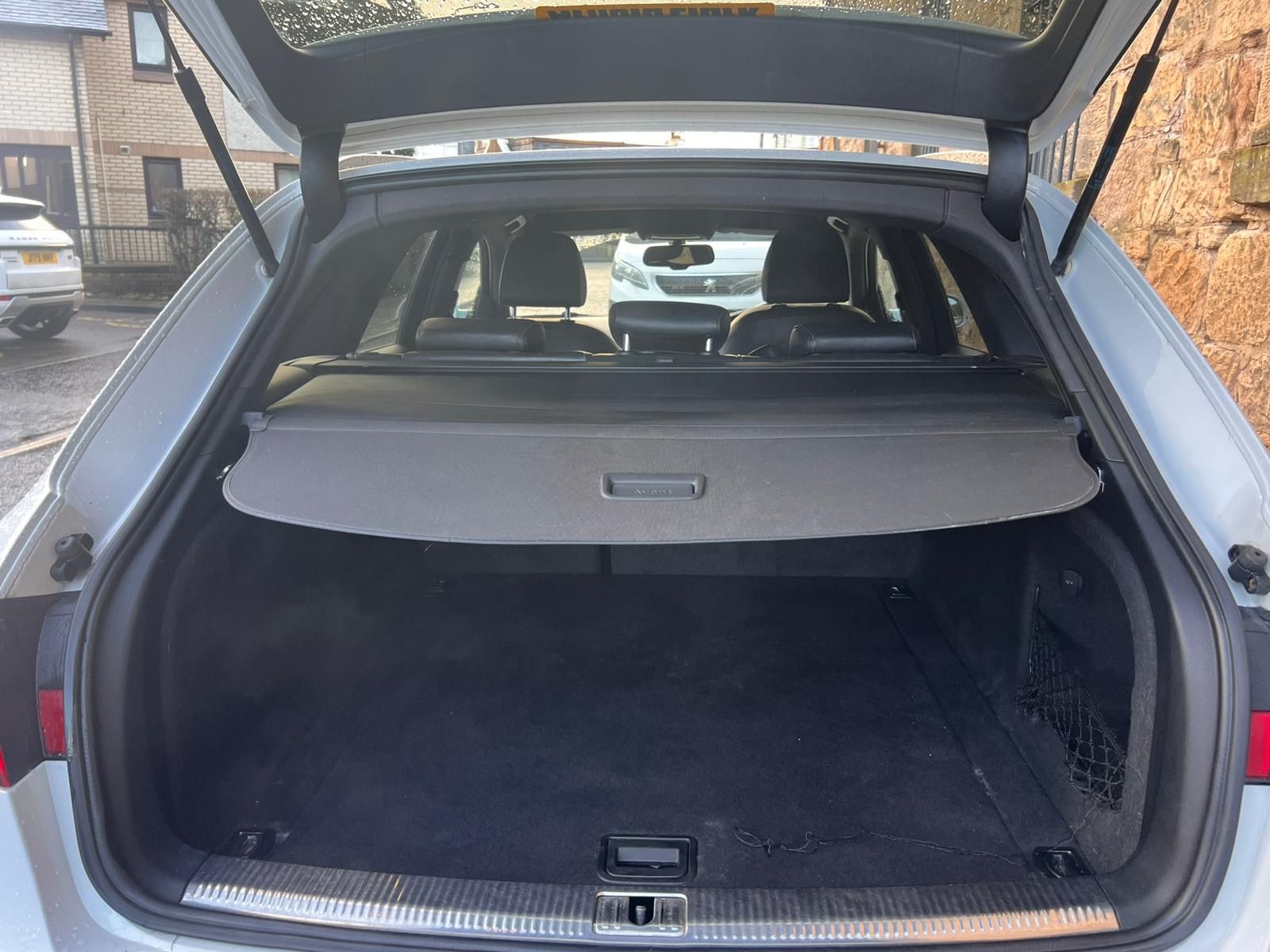 Audi A4 Avant 2.0 TDI Black Edition Estate 5dr Diesel Manual Euro 5 (s/s) (150 ps) 5dr Manual 2026