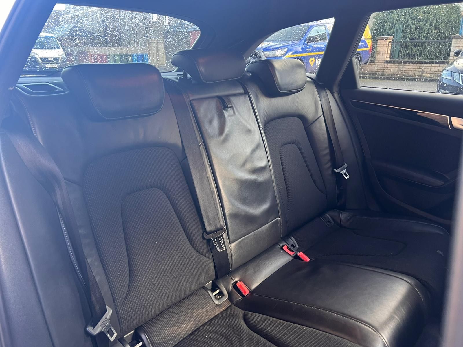 Audi A4 Avant 2.0 TDI Black Edition Estate 5dr Diesel Manual Euro 5 (s/s) (150 ps) 5dr Manual 2026