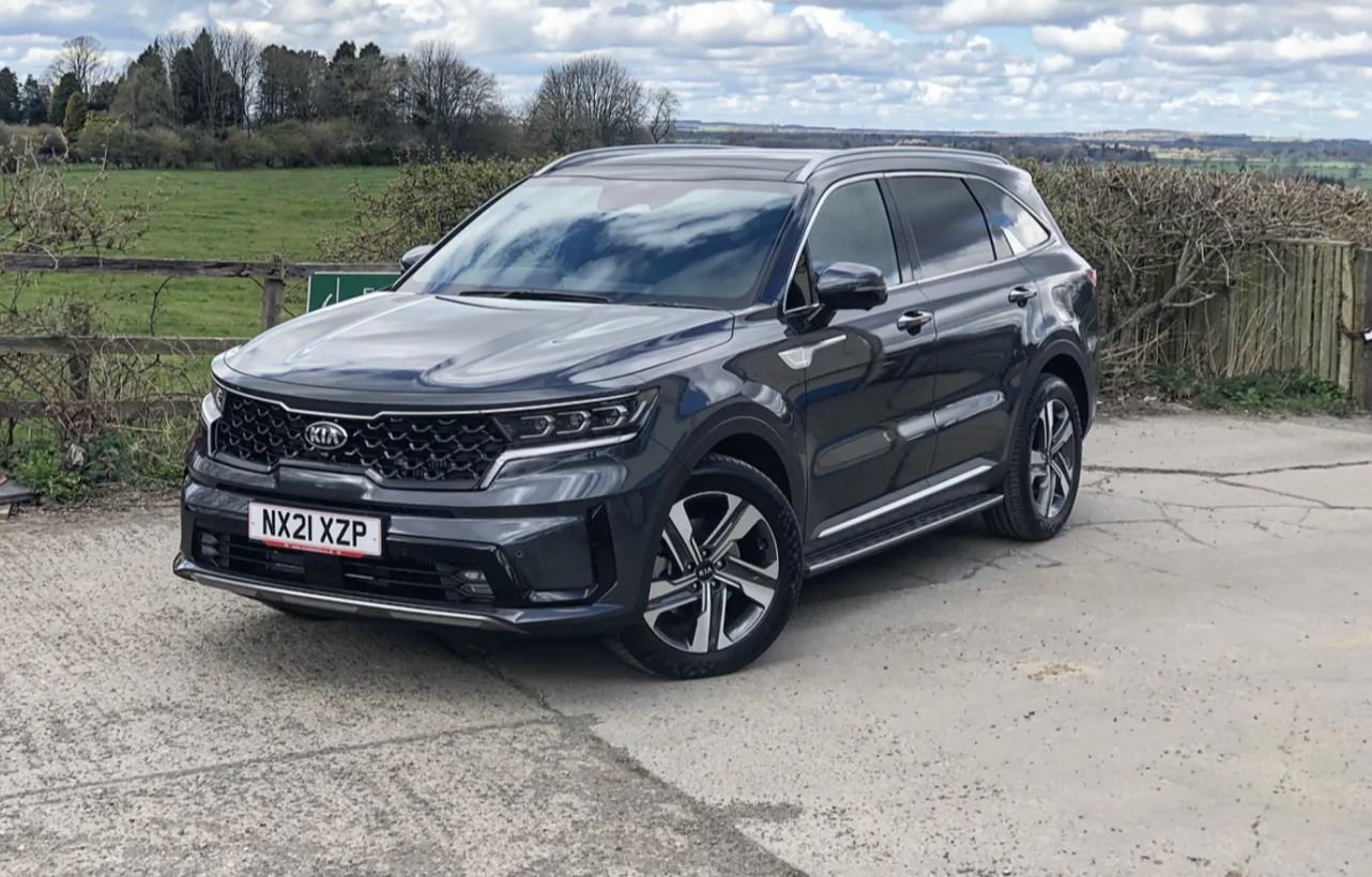 Guest Blog: Danny Gee from Drive Tribe "THE KIA SORENTO PLUG-IN HYBRID: A BIG, VERY FRIENDLY GIANT"