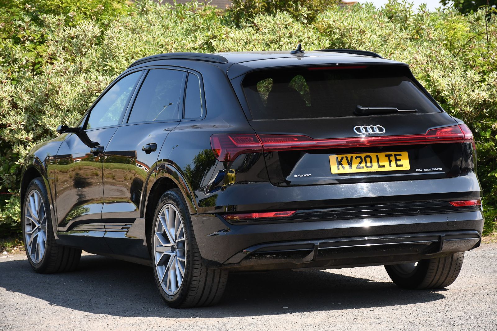 Audi E-tron 50 Launch Edition SUV 5dr Electric Auto quattro 71.2kWh (313 ps) 5dr Automatic 2025