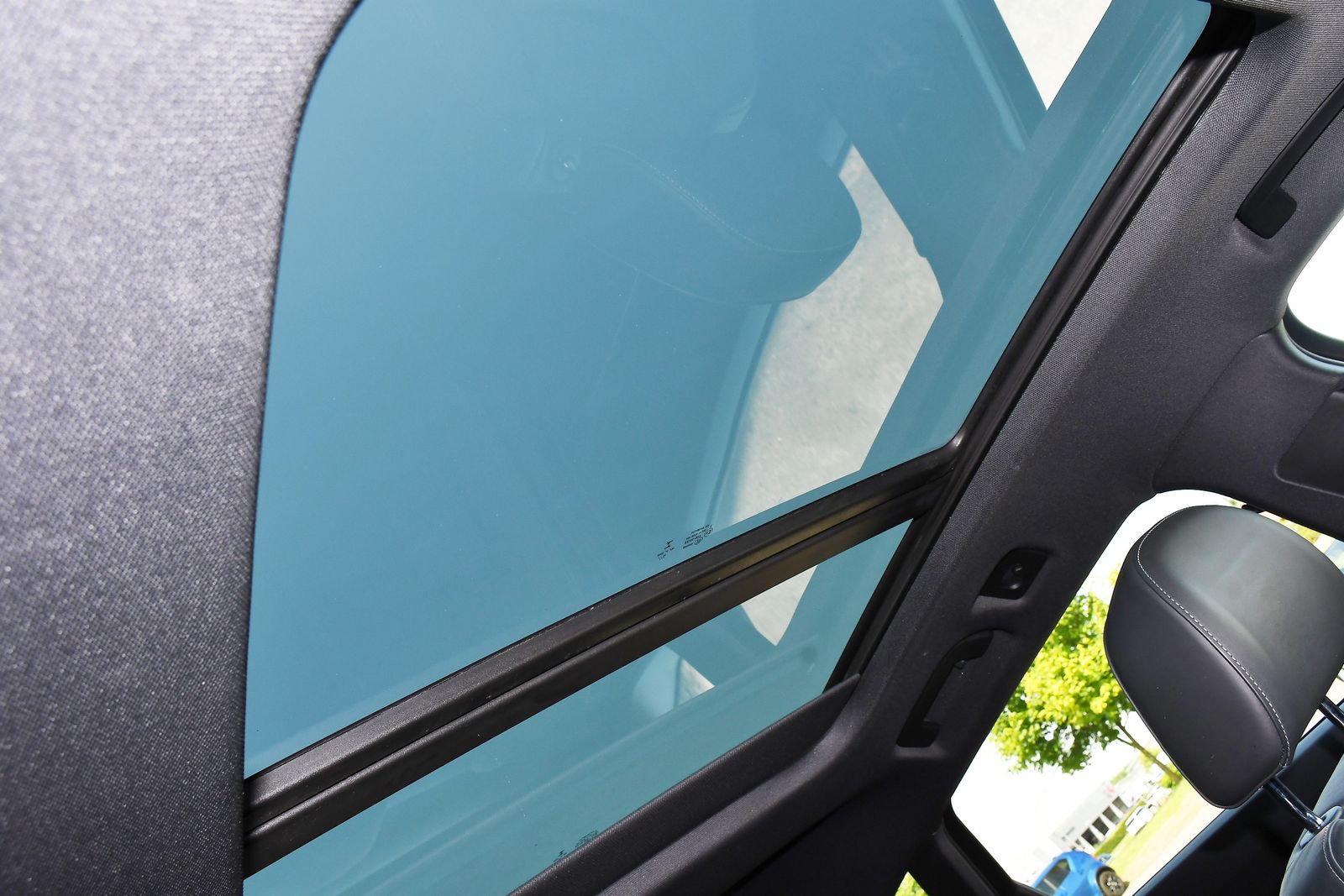 Audi E-tron 50 Launch Edition SUV 5dr Electric Auto quattro 71.2kWh (313 ps) 5dr Automatic 2025