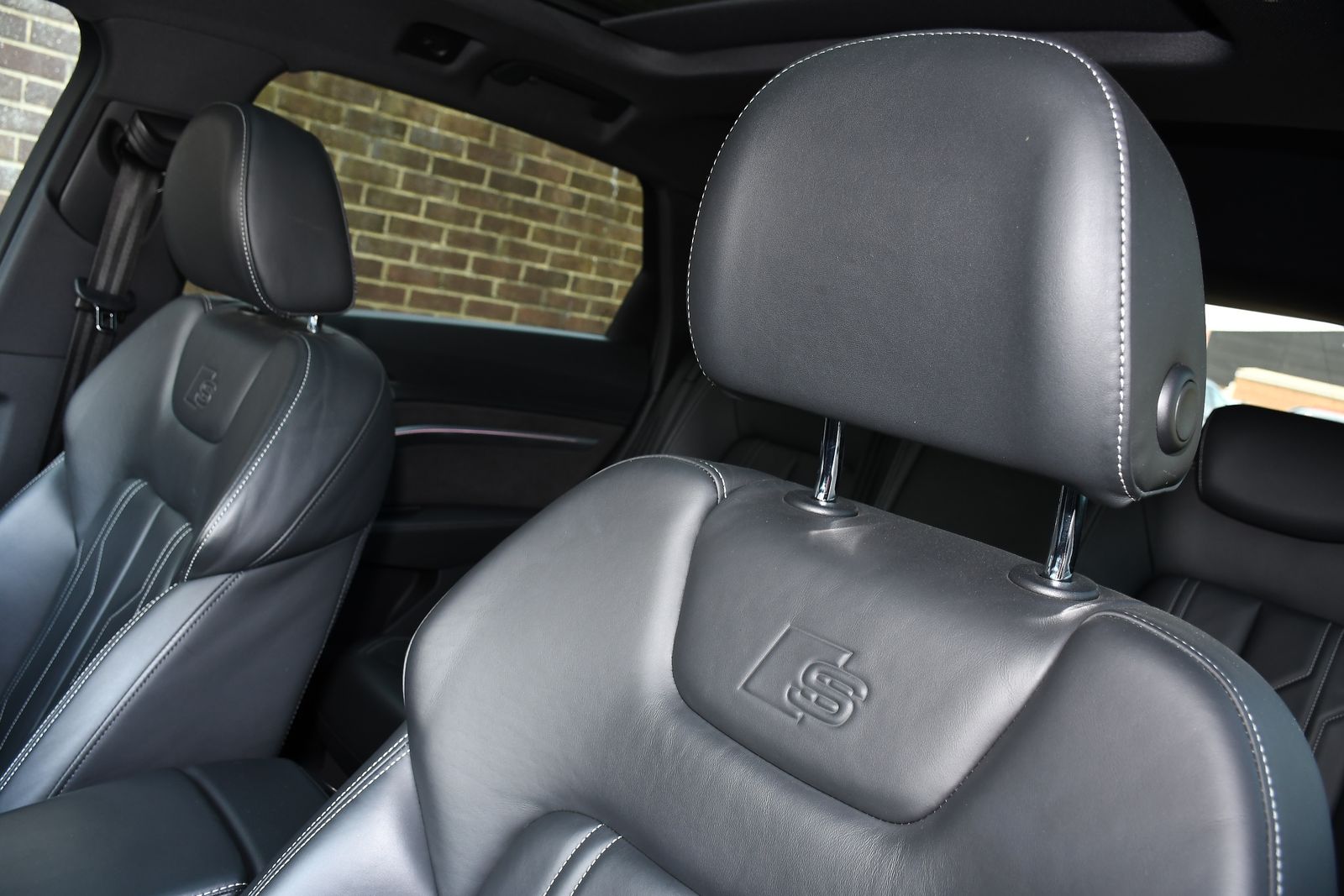 Audi E-tron 50 Launch Edition SUV 5dr Electric Auto quattro 71.2kWh (313 ps) 5dr Automatic 2025