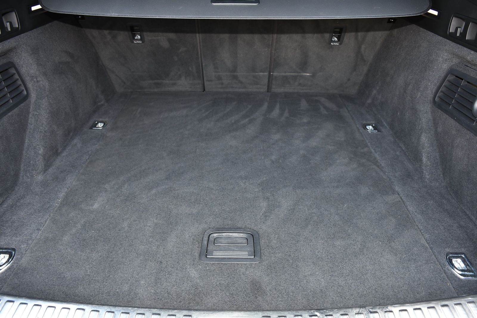 Audi E-tron 50 Launch Edition SUV 5dr Electric Auto quattro 71.2kWh (313 ps) 5dr Automatic 2025