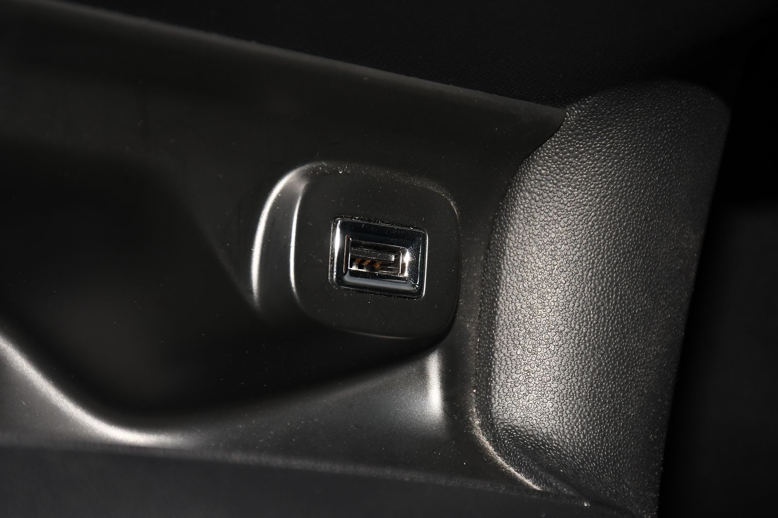 Citroen C4 Cactus 1.6 BlueHDi Flair Hatchback 5dr Diesel Manual Euro 6 (100 ps) 5dr Manual 2025