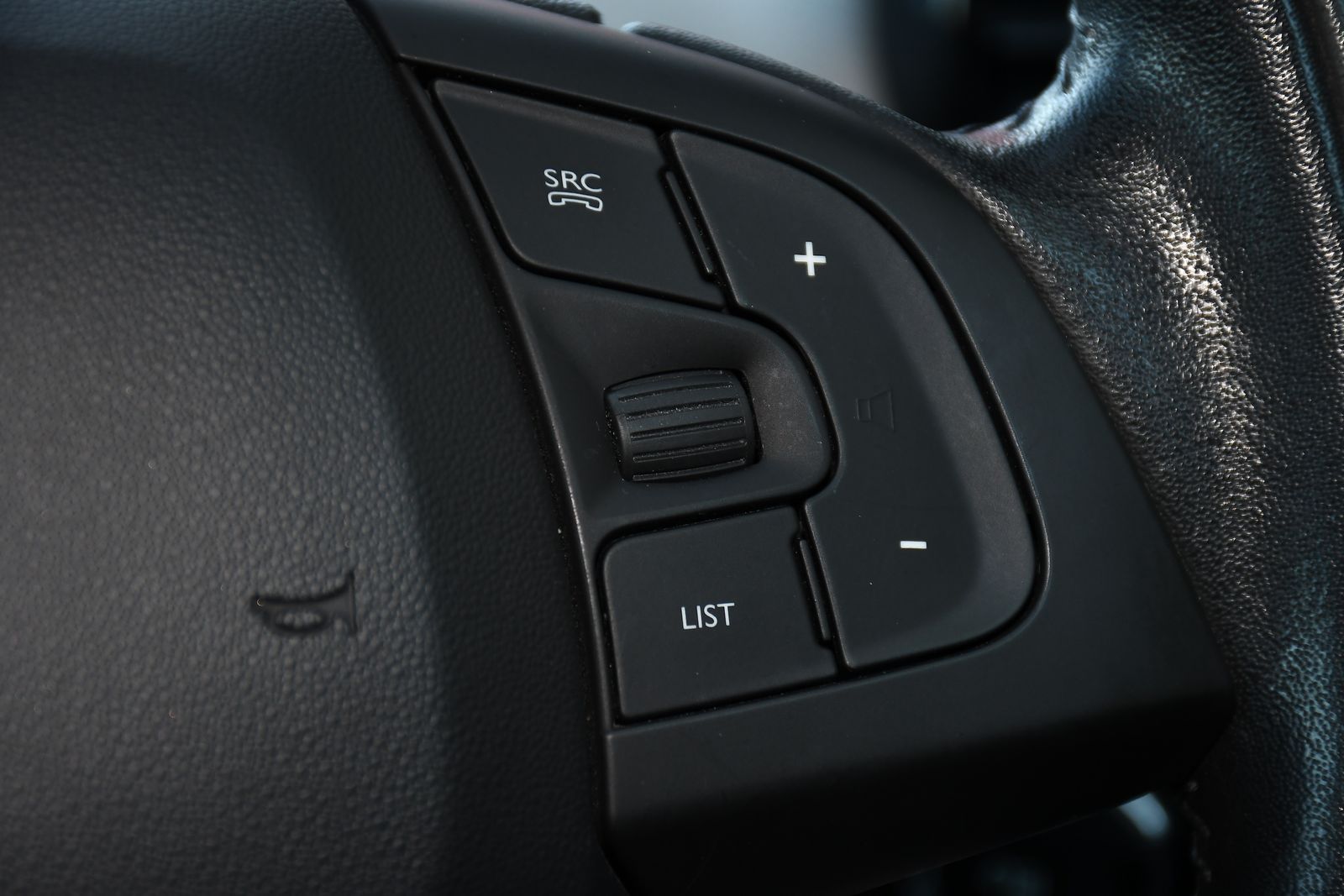 Citroen C4 Cactus 1.6 BlueHDi Flair Hatchback 5dr Diesel Manual Euro 6 (100 ps) 5dr Manual 2025