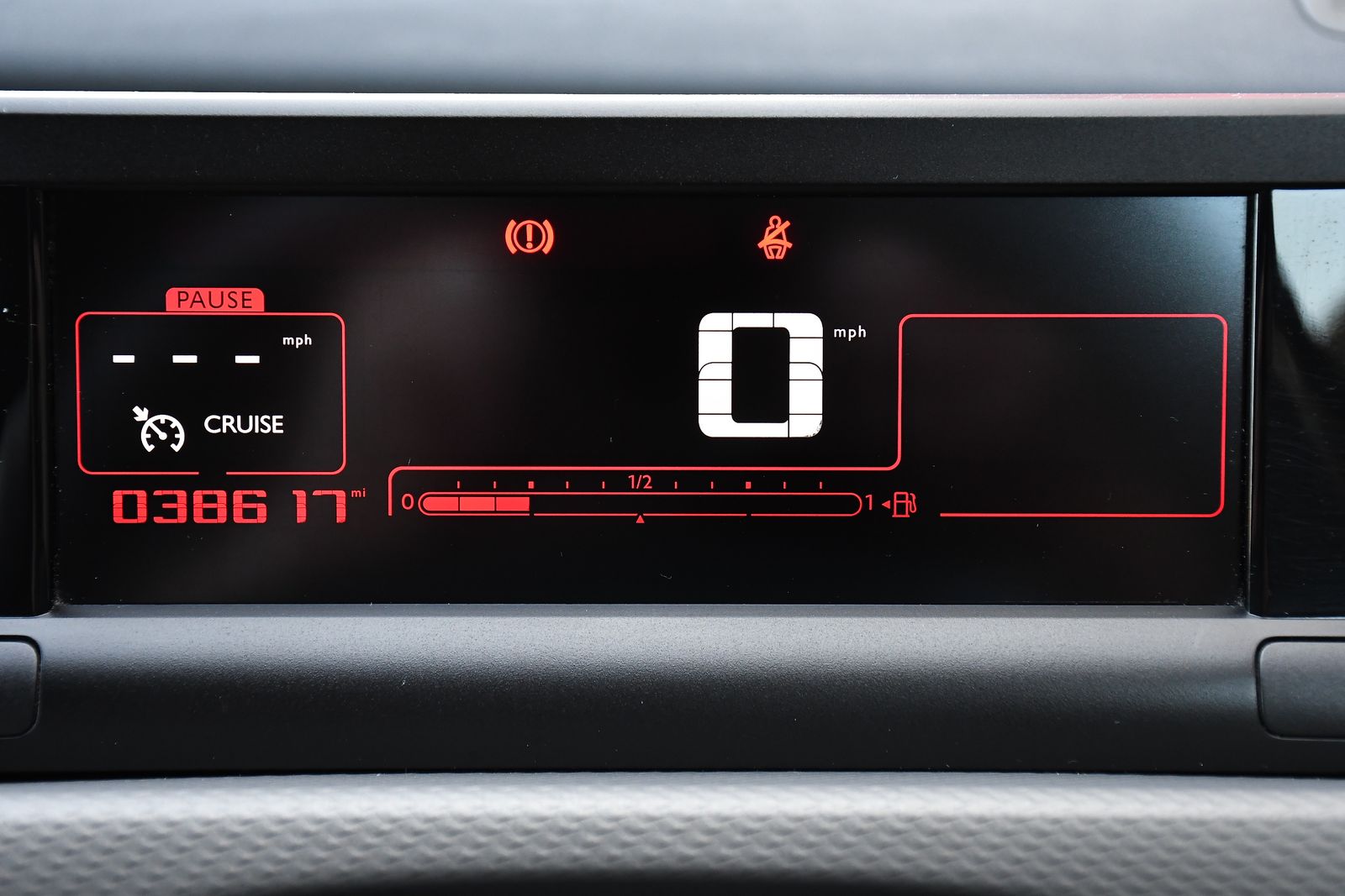 Citroen C4 Cactus 1.6 BlueHDi Flair Hatchback 5dr Diesel Manual Euro 6 (100 ps) 5dr Manual 2025