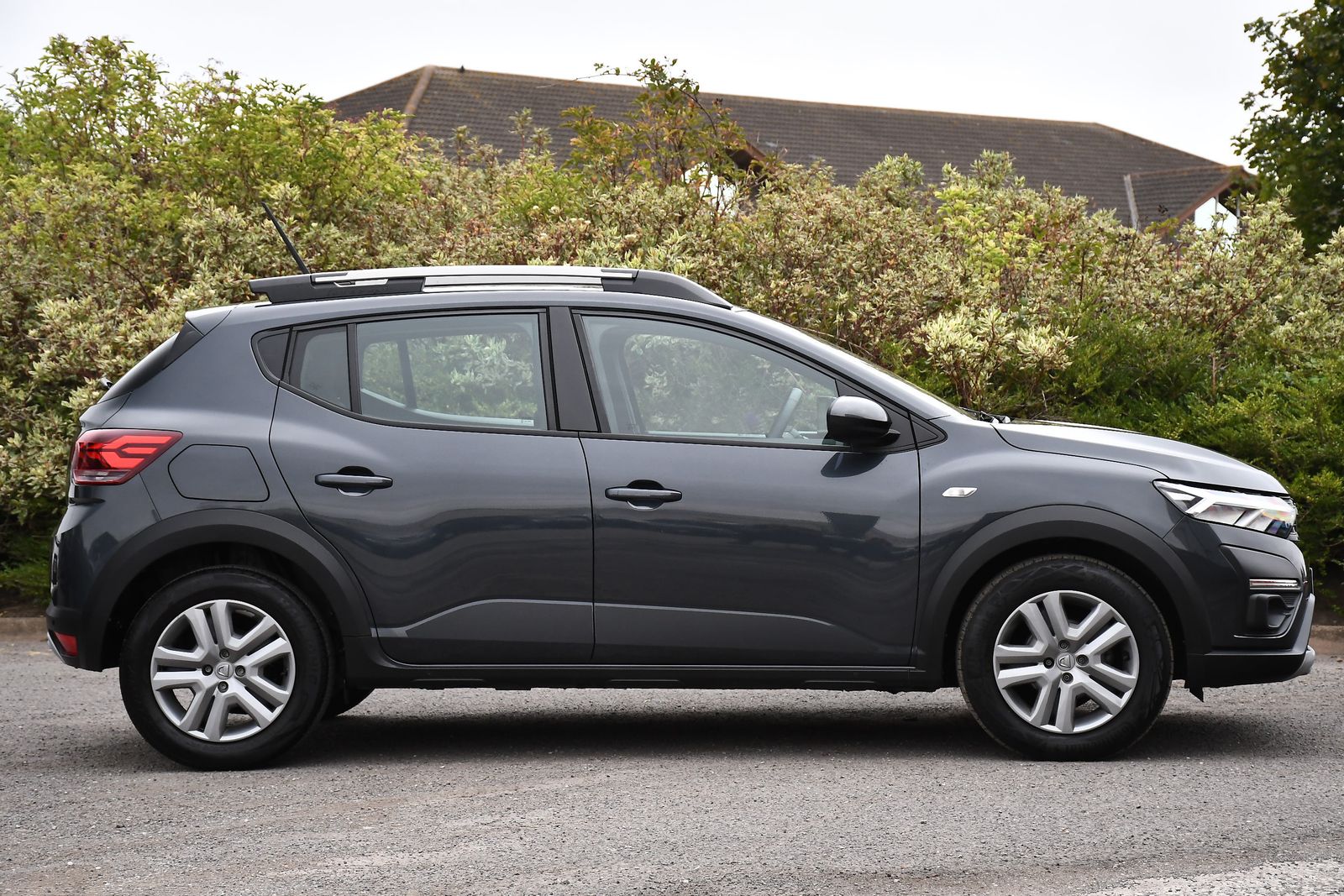 Dacia Sandero Stepway 1.0 TCe Comfort Hatchback 5dr Petrol Manual Euro 6 (s/s) (90 ps) 5dr Manual 2026