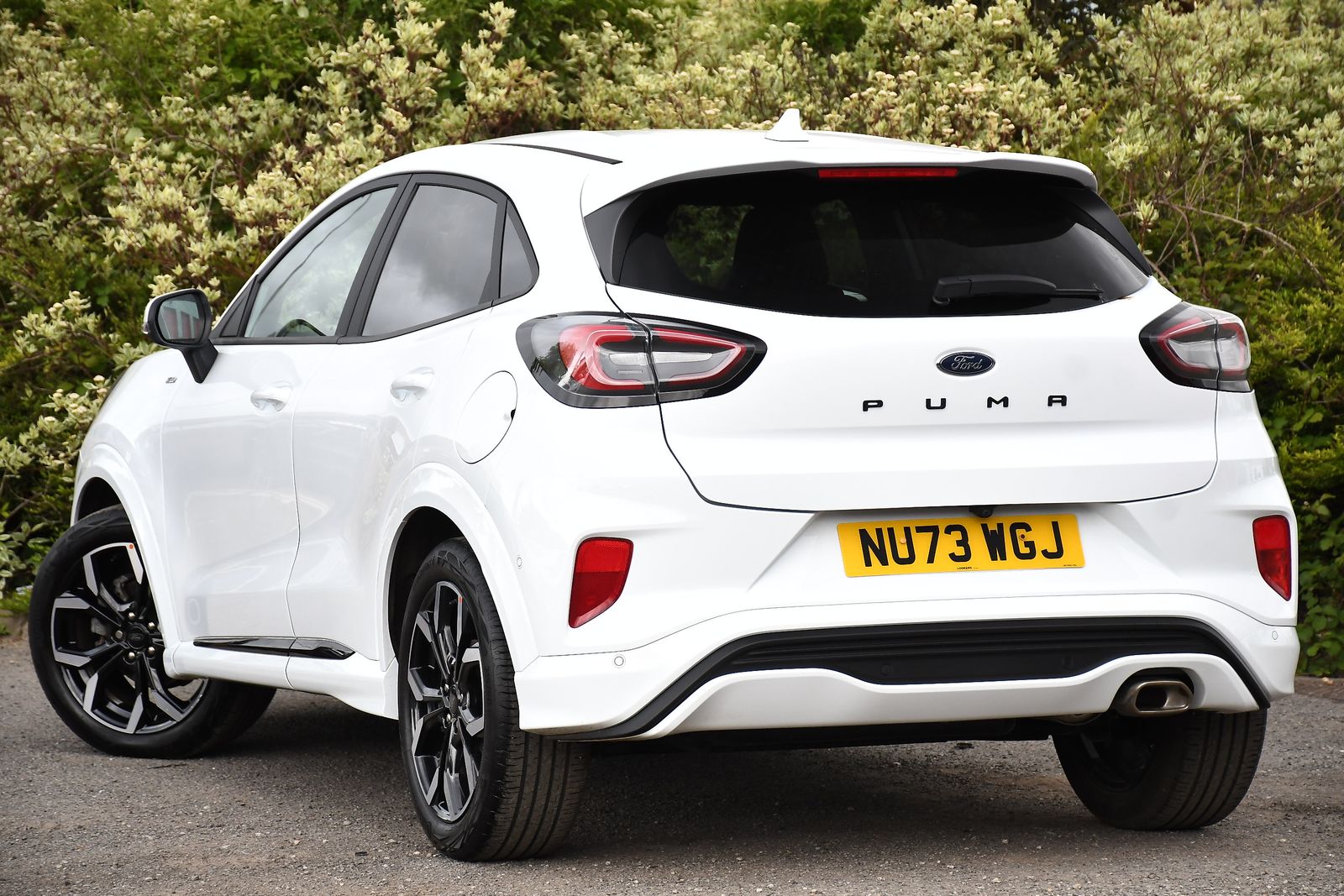 2023 Ford Puma 1.0T EcoBoost MHEV ST-Line X SUV 5dr Petrol Hybrid DCT Euro 6 (s/s) (125 ps), exterior view 3