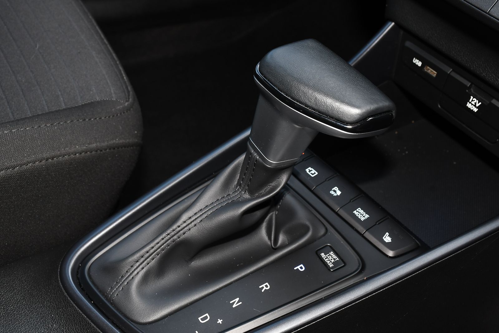 Hyundai I20 1.0 T-GDi MHEV Premium Hatchback 5dr Petrol Hybrid DCT Euro 6 (s/s) (100 ps) 5dr Automatic 2026