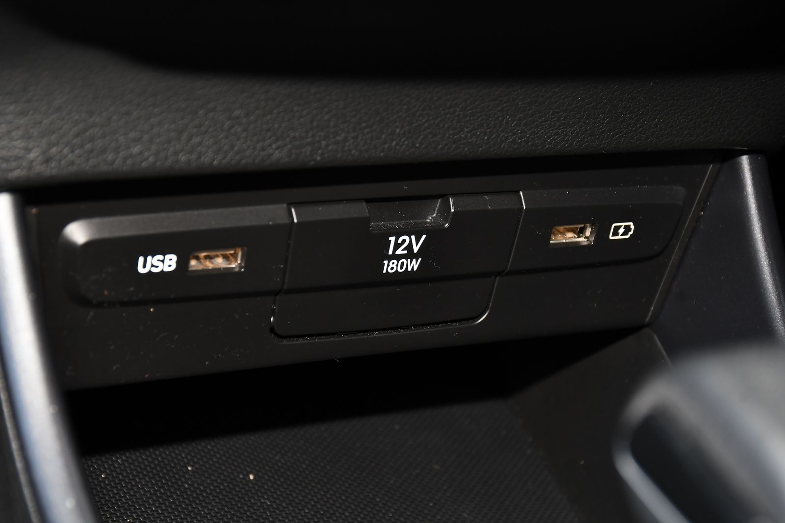 Hyundai I20 1.0 T-GDi MHEV Premium Hatchback 5dr Petrol Hybrid DCT Euro 6 (s/s) (100 ps) 5dr Automatic 2026