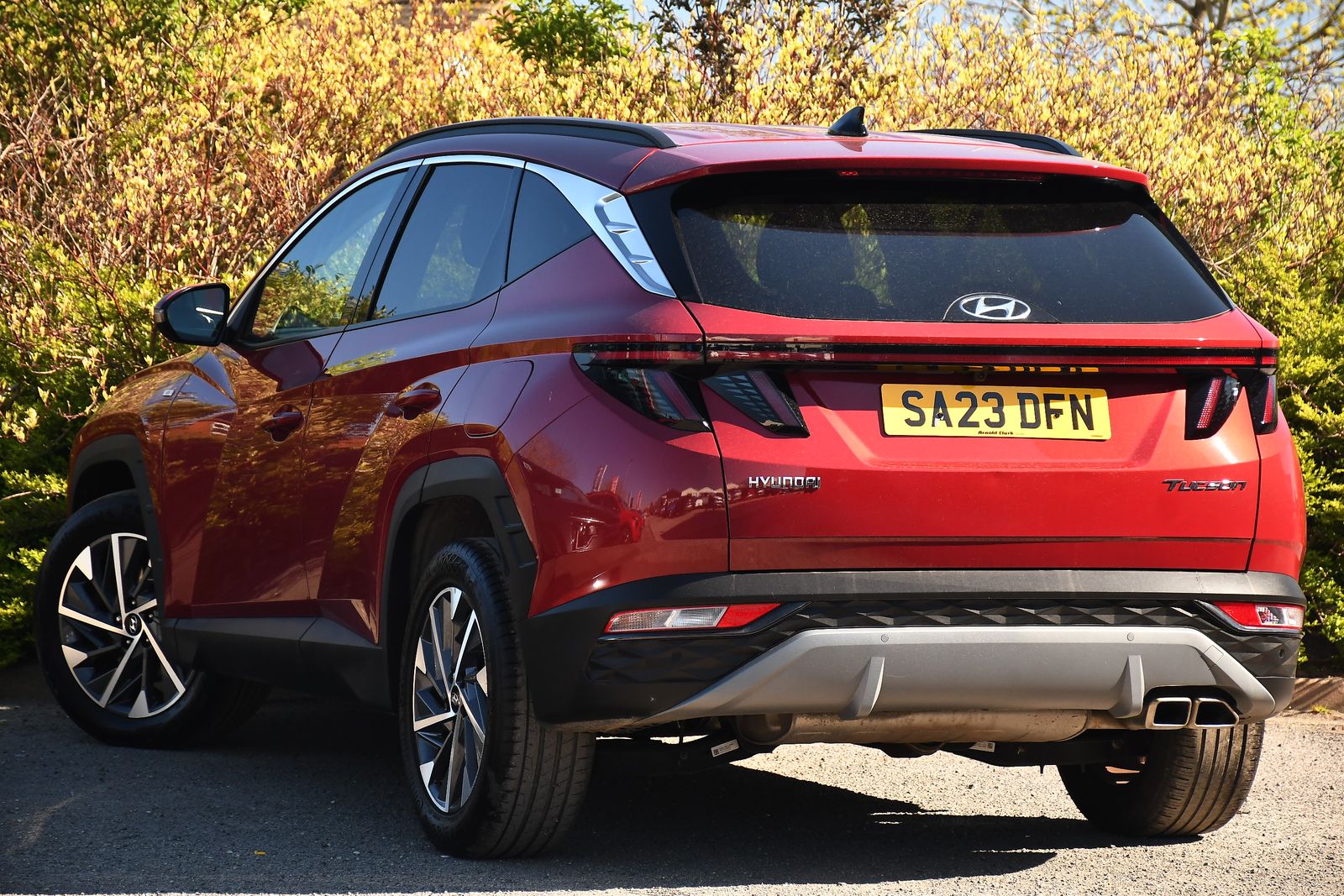 2023 Hyundai Tucson 1.6 T-GDi MHEV Premium SUV 5dr Petrol Hybrid DCT Euro 6 (s/s) (150 ps), exterior view 3