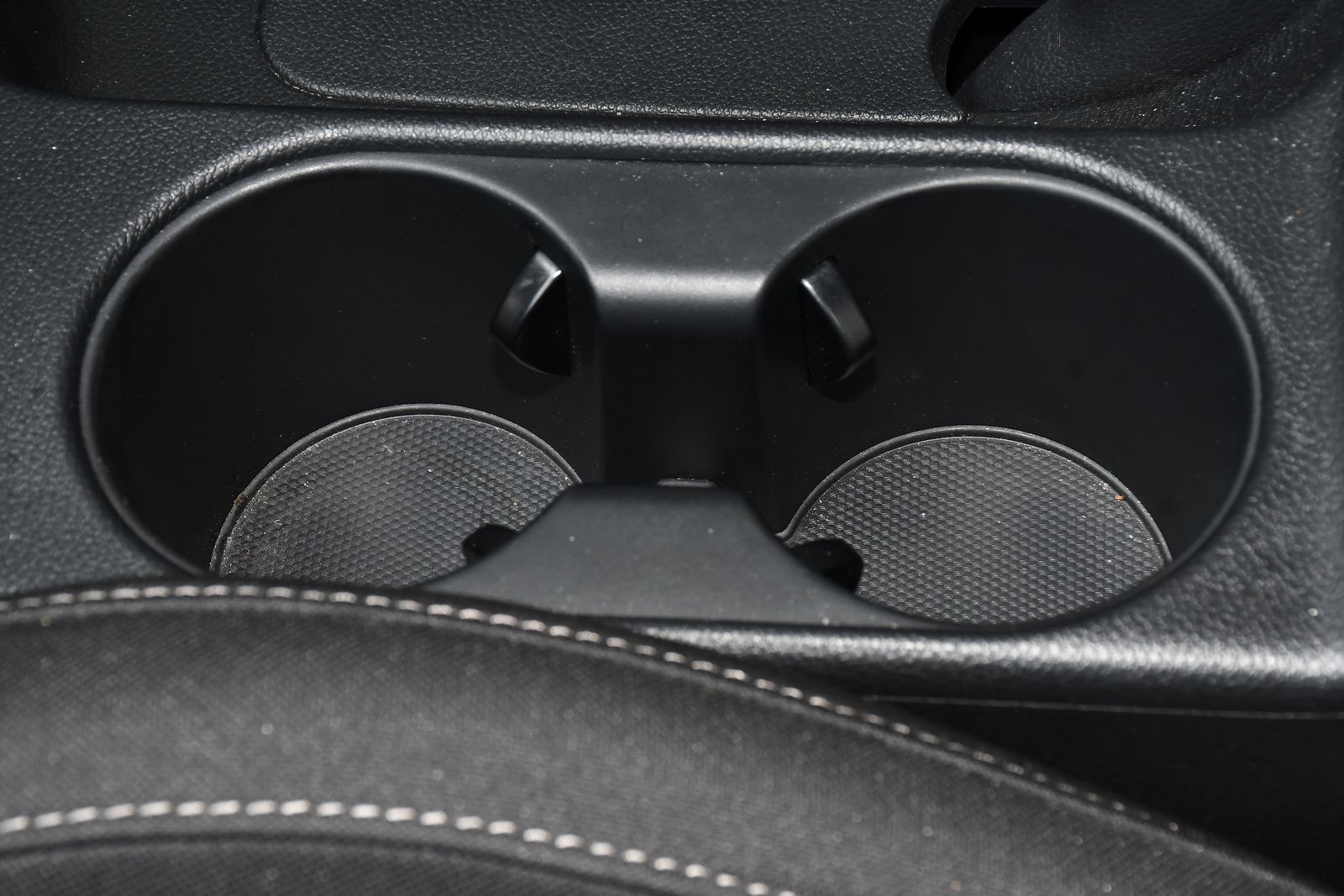 Kia Ceed 1.5 T-GDi 2 Hatchback 5dr Petrol Manual Euro 6 (s/s) Non-ADAP (158 bhp) 5dr Manual 2026