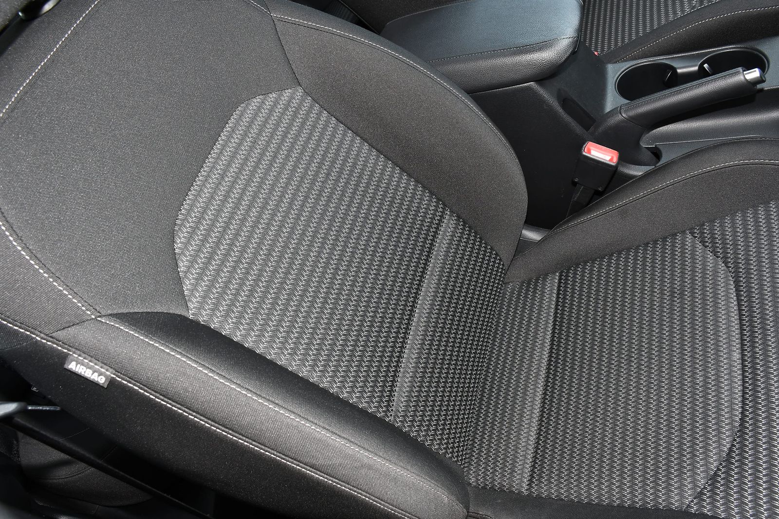 Kia Ceed 1.5 T-GDi 2 Hatchback 5dr Petrol Manual Euro 6 (s/s) Non-ADAP (158 bhp) 5dr Manual 2026