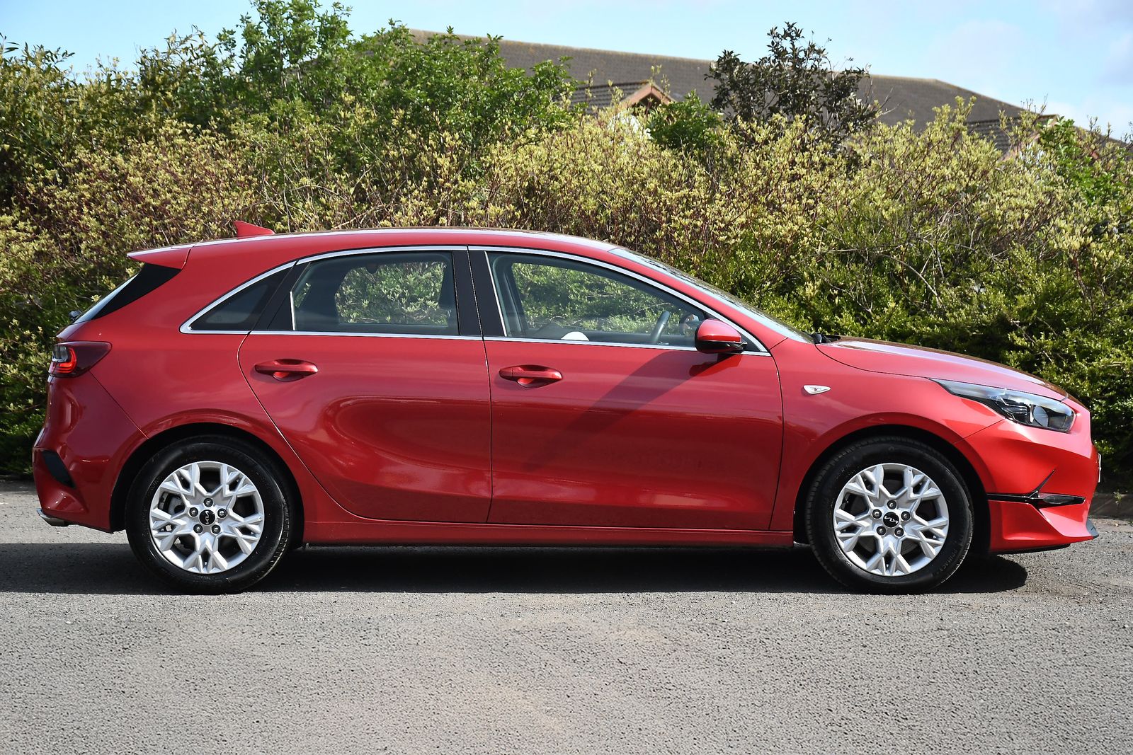 Kia Ceed 1.5 T-GDi 2 Hatchback 5dr Petrol Manual Euro 6 (s/s) Non-ADAP (158 bhp) 5dr Manual 2026