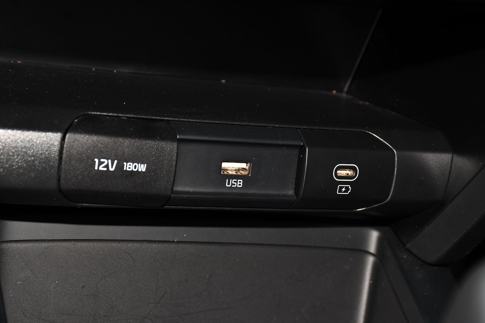 Kia Ceed 1.5 T-GDi 2 Hatchback 5dr Petrol Manual Euro 6 (s/s) Non-ADAP (158 bhp) 5dr Manual 2026