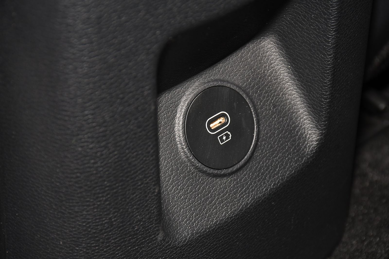 Kia Ceed 1.5 T-GDi 2 Hatchback 5dr Petrol Manual Euro 6 (s/s) Non-ADAP (158 bhp) 5dr Manual 2026