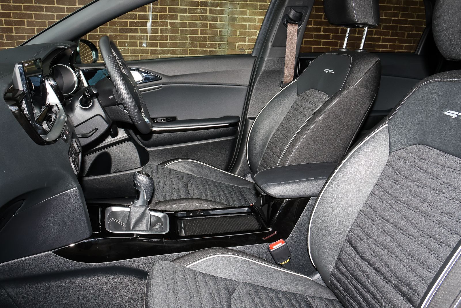 Kia Ceed 1.5 T-GDi GT-Line Hatchback 5dr Petrol Manual Euro 6 (s/s) (138 bhp) 5dr Manual 2025