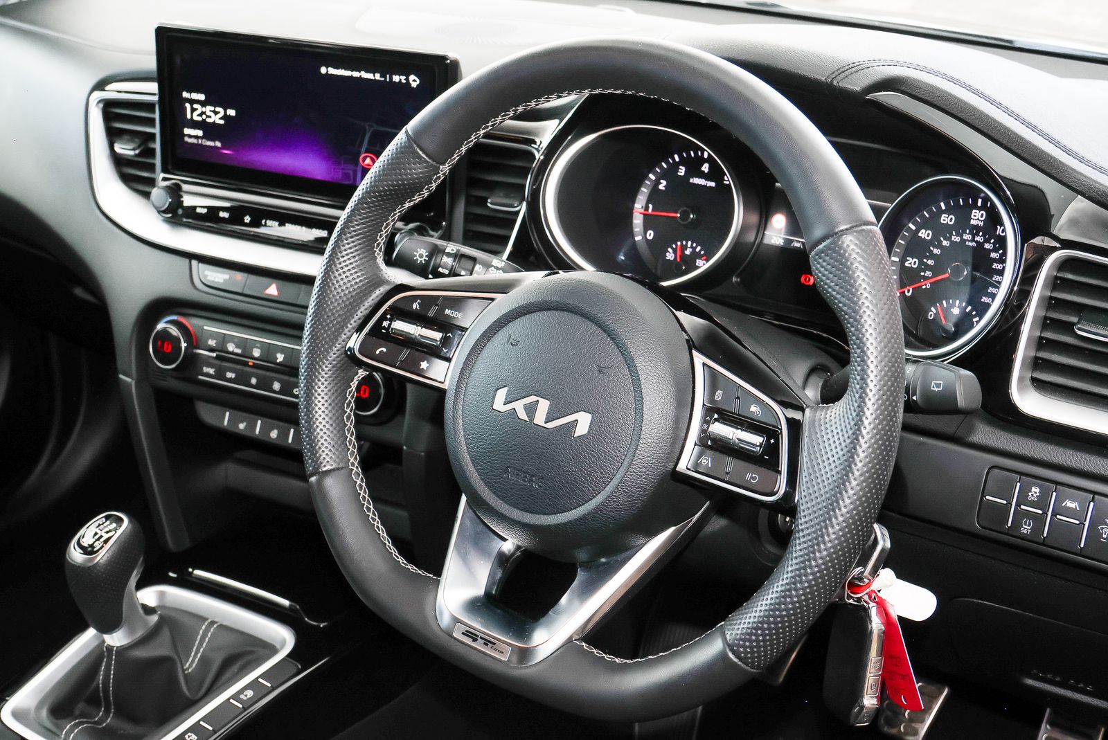 Kia Ceed 1.5 T-GDi GT-Line Hatchback 5dr Petrol Manual Euro 6 (s/s) (138 bhp) 5dr Manual 2025