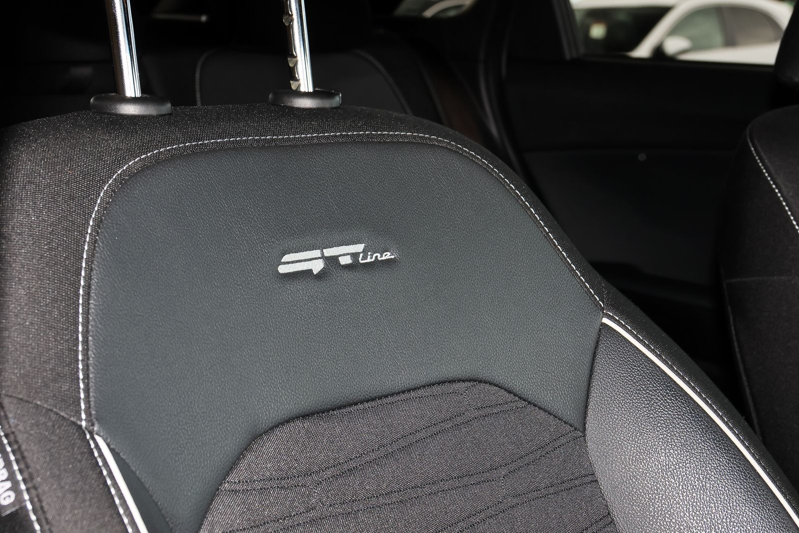 Kia Ceed 1.5 T-GDi GT-Line Hatchback 5dr Petrol Manual Euro 6 (s/s) (138 bhp) 5dr Manual 2025