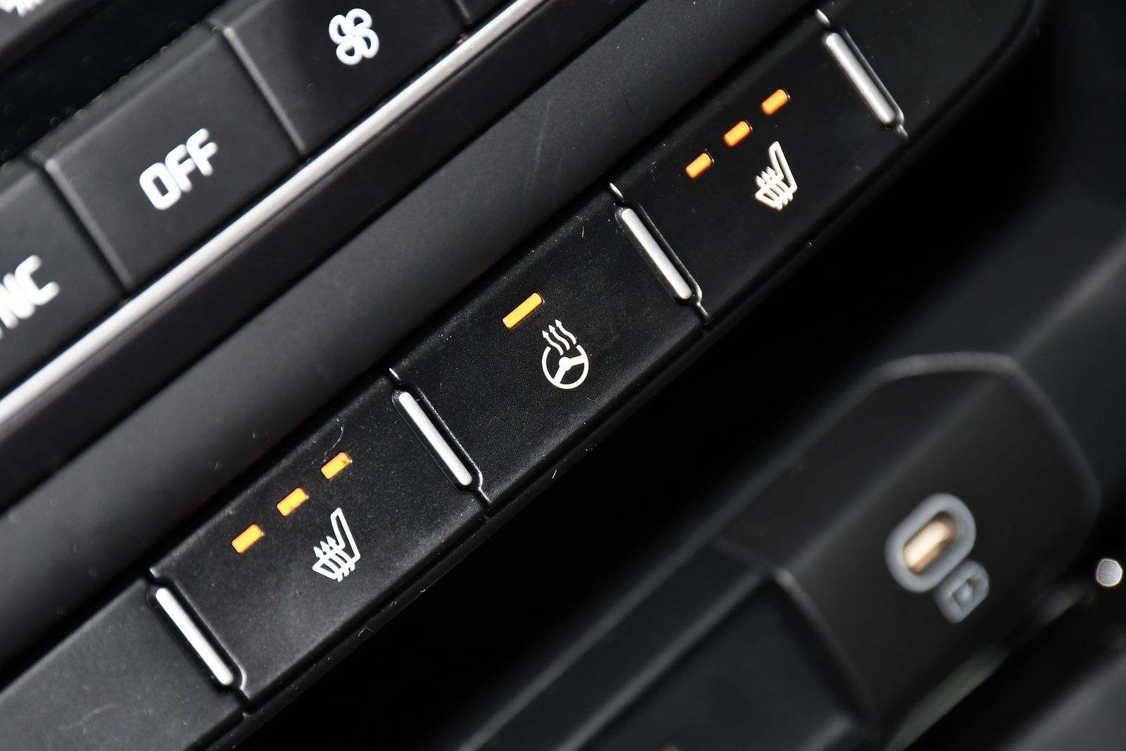 Kia Ceed 1.5 T-GDi GT-Line Hatchback 5dr Petrol Manual Euro 6 (s/s) (158 bhp) 5dr Manual 2025