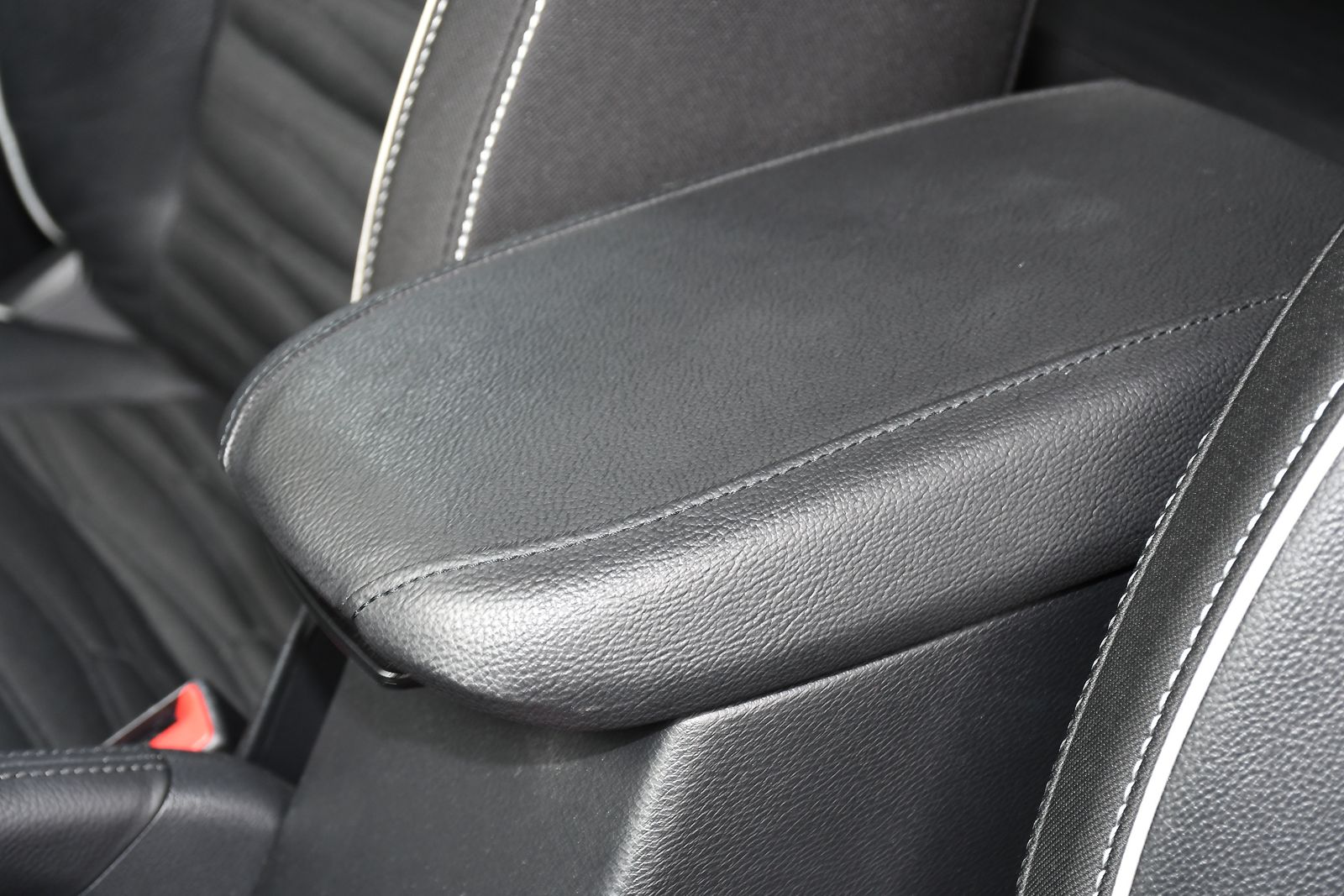 Kia Ceed 1.5 T-GDi GT-Line Hatchback 5dr Petrol Manual Euro 6 (s/s) (158 bhp) 5dr Manual 2025