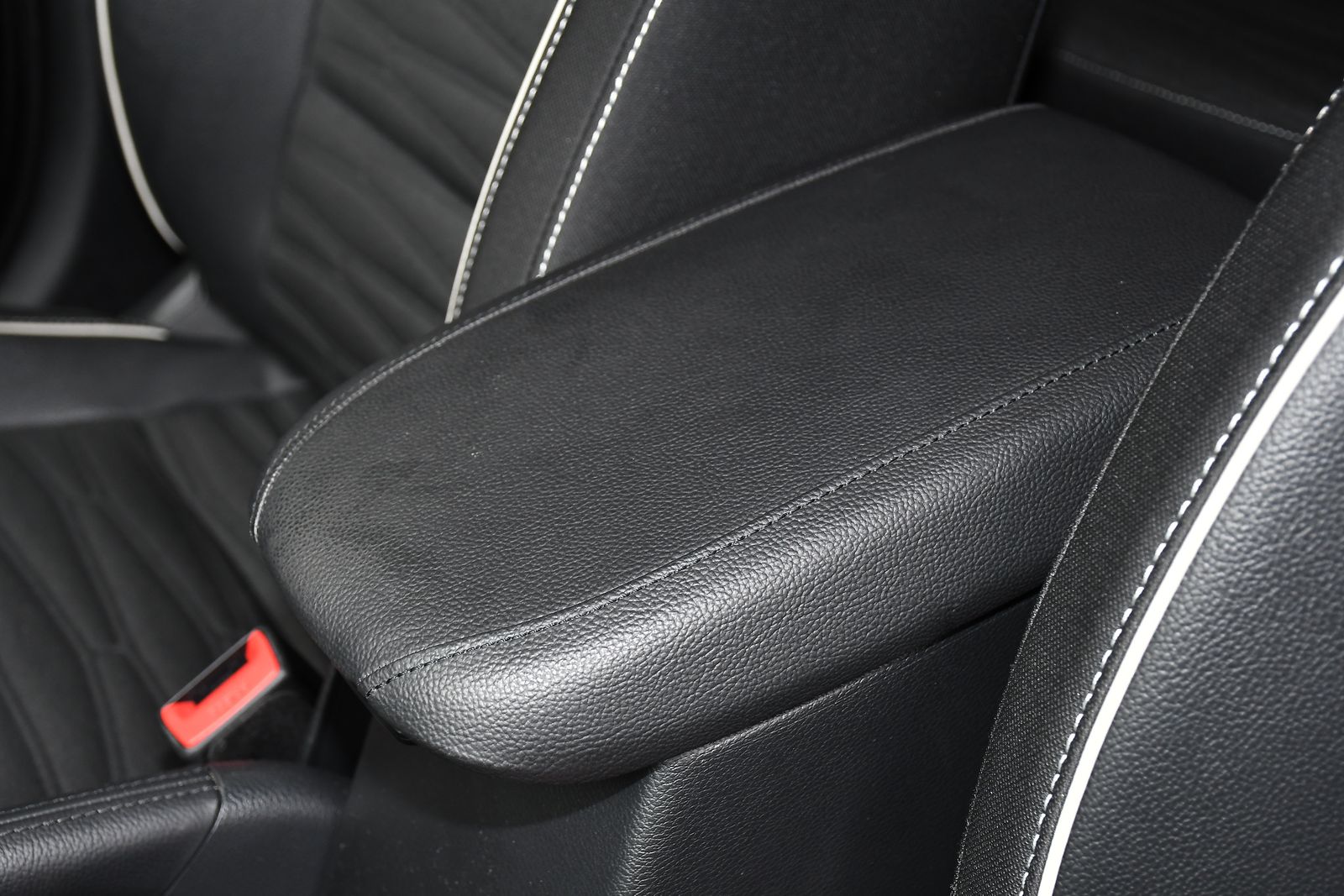 Kia Ceed 1.5 T-GDi GT-Line Hatchback 5dr Petrol Manual Euro 6 (s/s) (158 bhp) 5dr Manual 2025