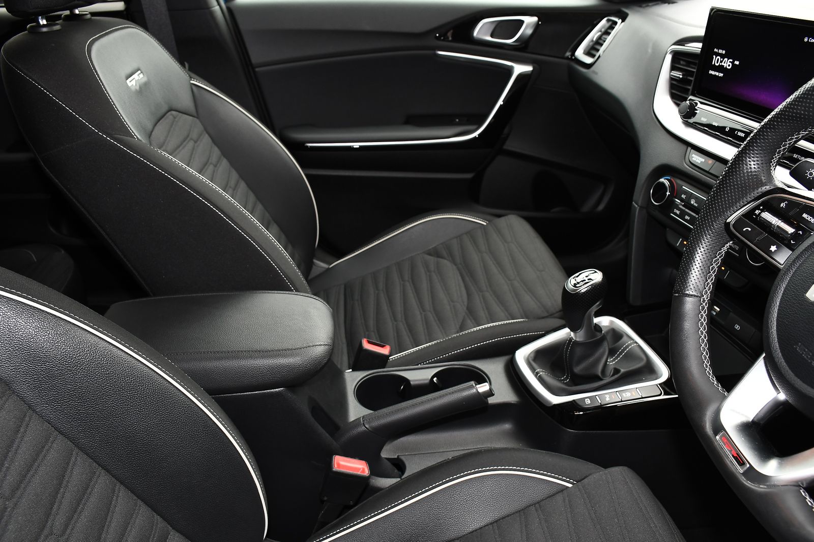 Kia Ceed 1.5 T-GDi GT-Line Hatchback 5dr Petrol Manual Euro 6 (s/s) (158 bhp) 5dr Manual 2025