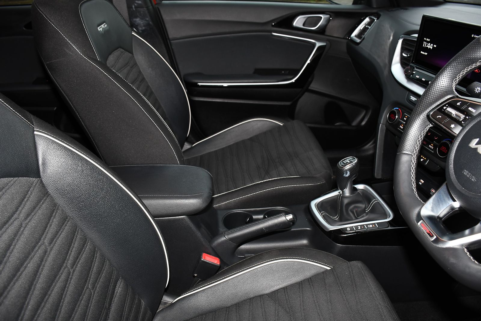 Kia Ceed 1.5 T-GDi GT-Line Hatchback 5dr Petrol Manual Euro 6 (s/s) (158 bhp) 5dr Manual 2026