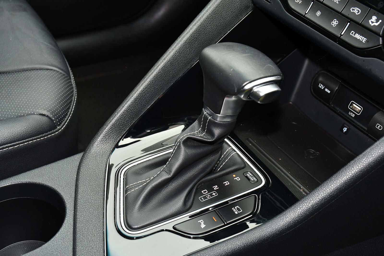 Kia Niro 1.6 GDi 3 SUV 5dr Petrol Hybrid DCT Euro 6 (s/s) (139 bhp) 5dr Automatic 2026