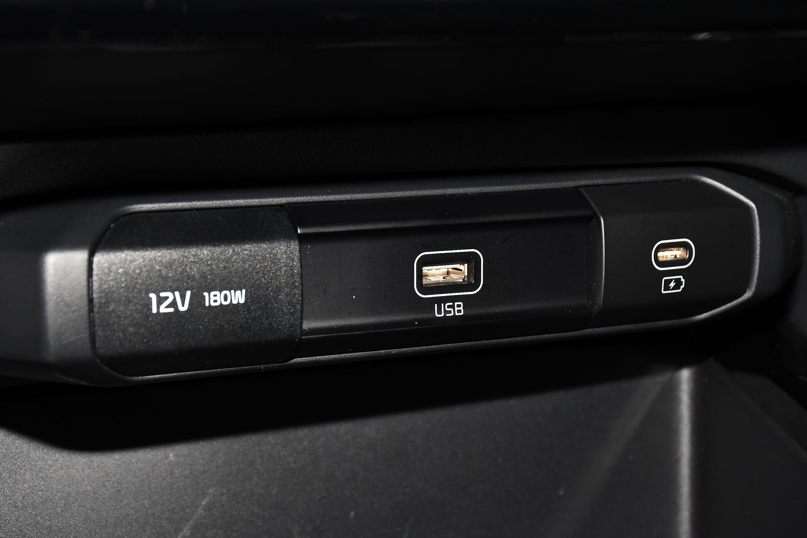 Kia Niro 1.6h GDi 2 SUV 5dr Petrol Hybrid DCT Euro 6 (s/s) (139 bhp) 5dr Automatic 2026