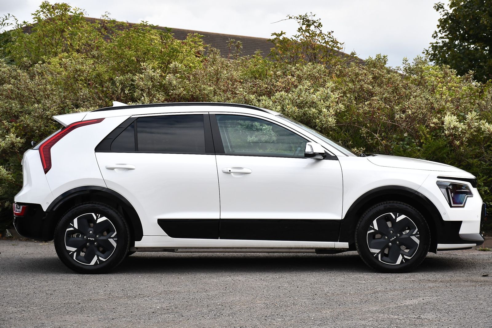 Kia Niro 64.8kWh 4 SUV 5dr Electric Auto (201 bhp) 5dr Automatic 2025