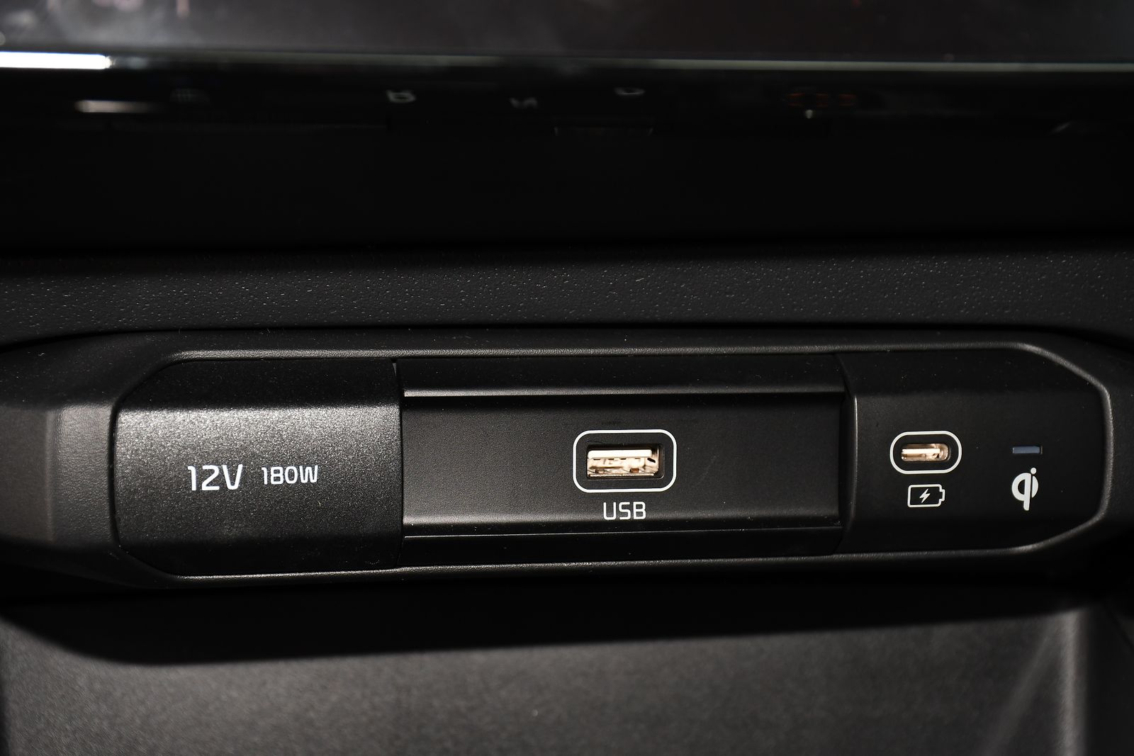 Kia Niro 64.8kWh 4 SUV 5dr Electric Auto (201 bhp) 5dr Automatic 2025