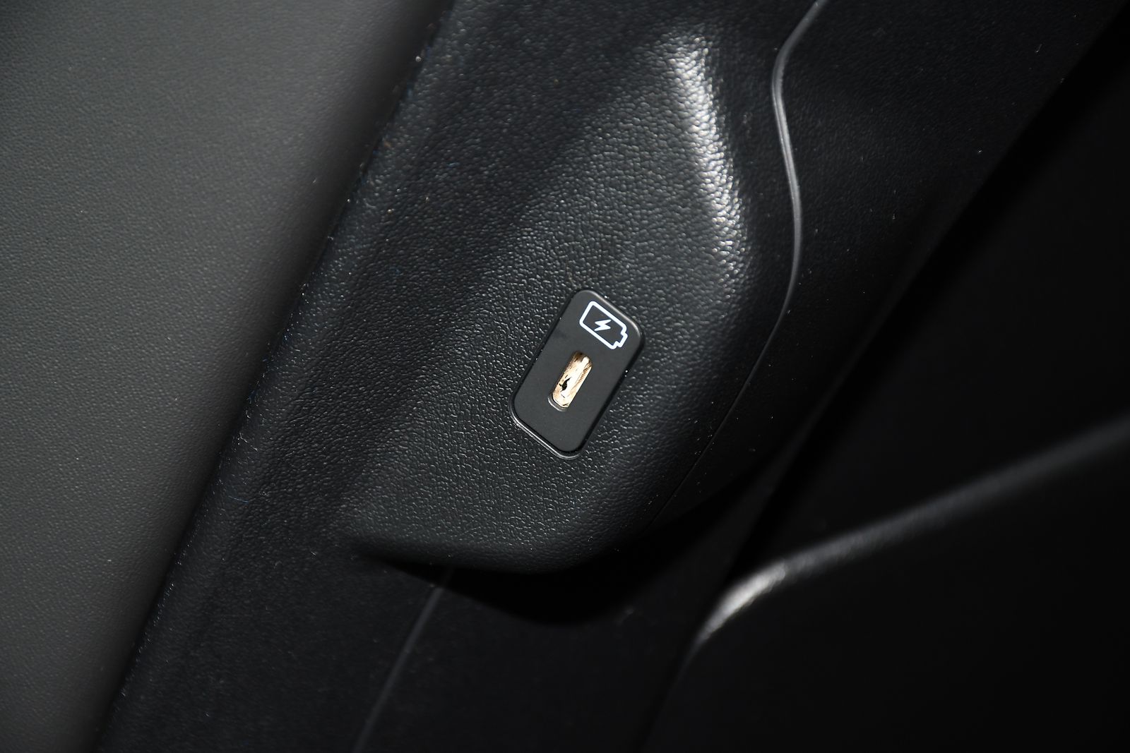 Kia Niro 64.8kWh 4 SUV 5dr Electric Auto (201 bhp) 5dr Automatic 2026