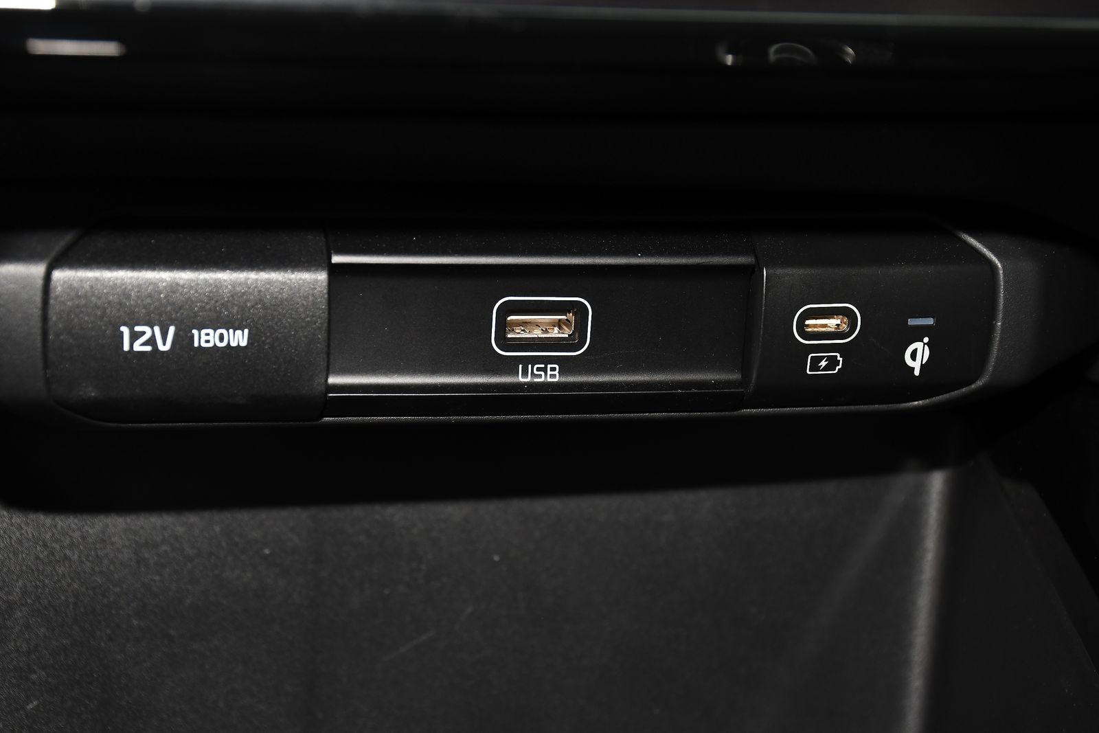 Kia Niro 64.8kWh 4 SUV 5dr Electric Auto (201 bhp) 5dr Automatic 2026