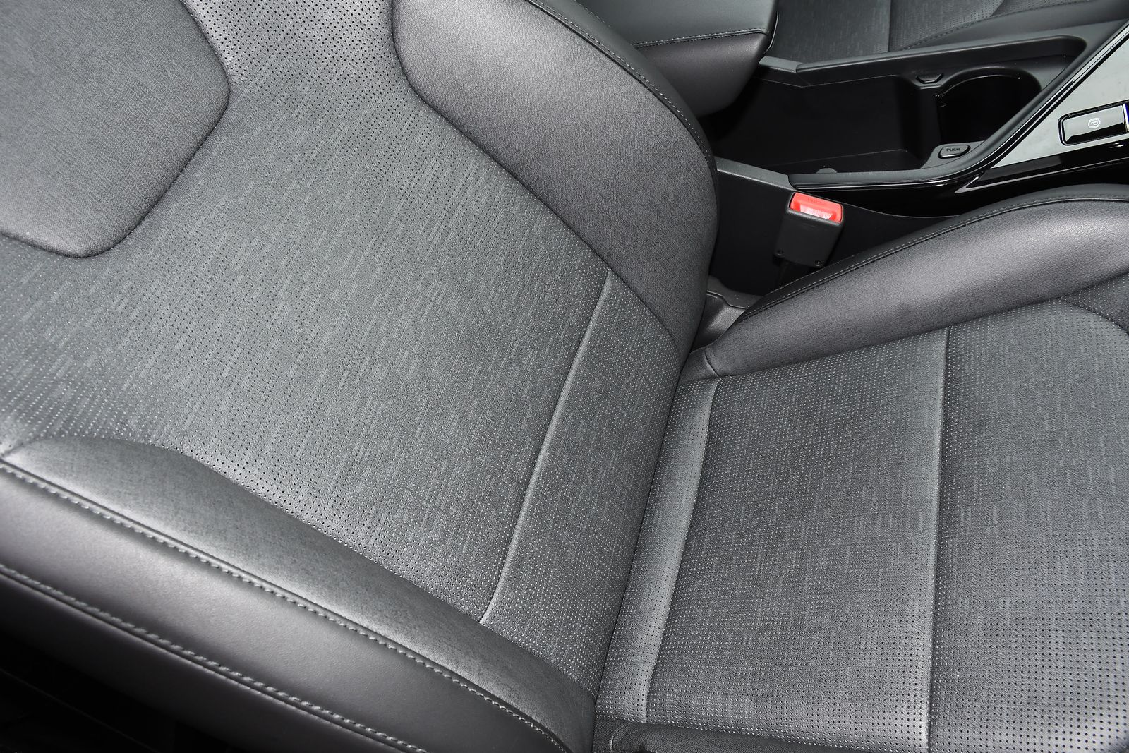 Kia Niro 64.8kWh 4 SUV 5dr Electric Auto (201 bhp) 5dr Automatic 2026