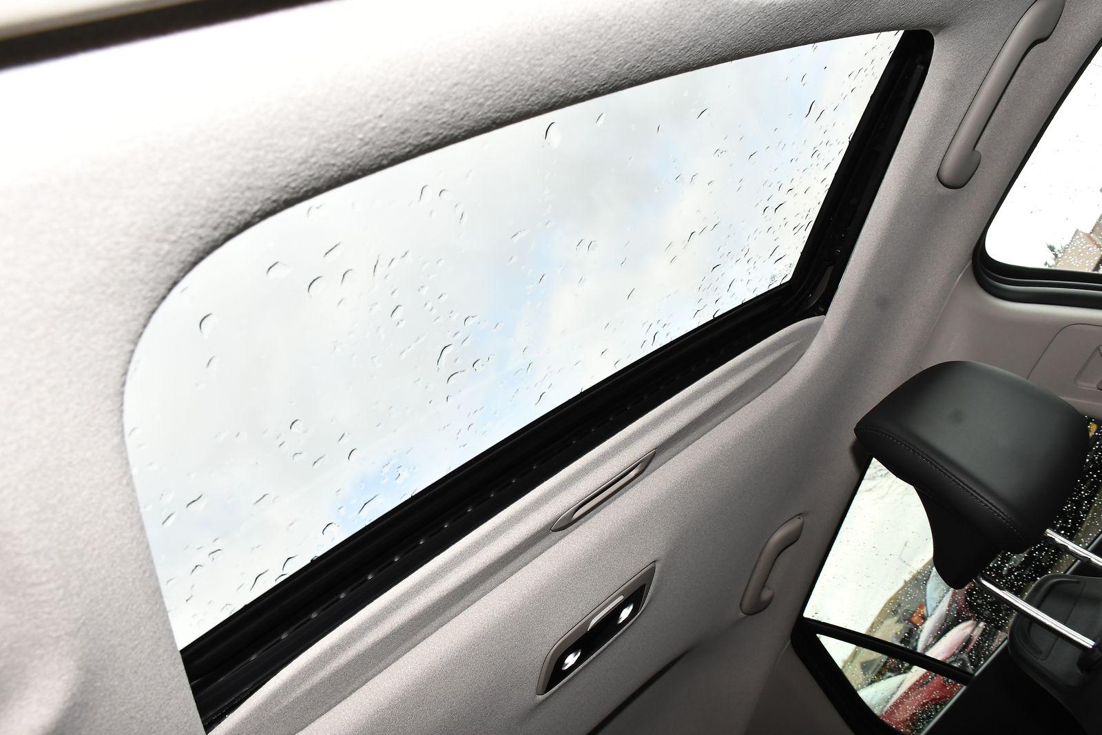 Kia Niro 64.8kWh 4 SUV 5dr Electric Auto (201 bhp) 5dr Automatic 2026