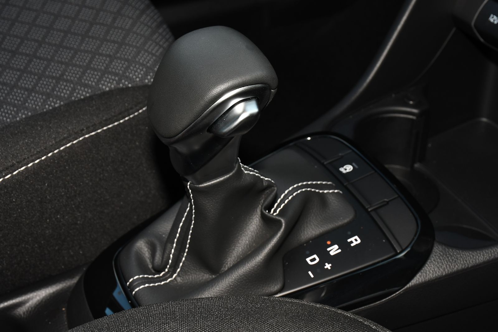 Kia Picanto 1.0 2 Hatchback 5dr Petrol AMT Euro 6 (s/s) (62 bhp) 5dr Automatic 2025