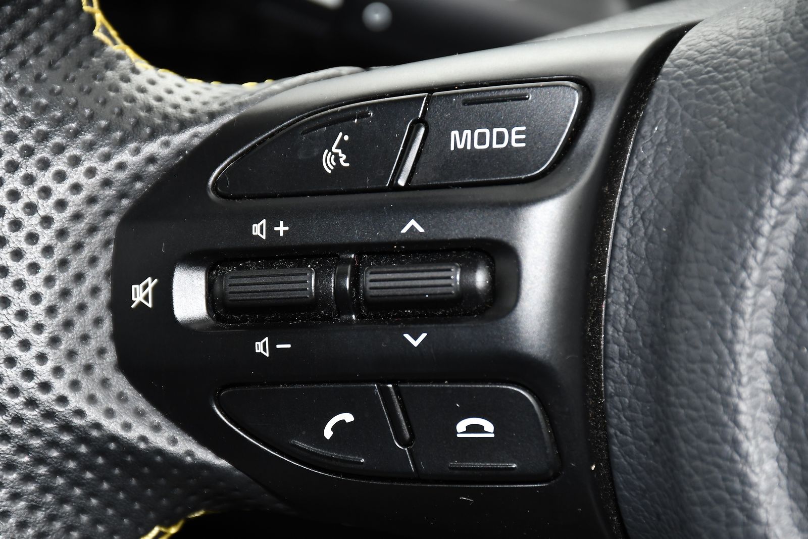 Kia Picanto 1.0 DPi X-Line S Hatchback 5dr Petrol AMT Euro 6 (s/s) (66 bhp) 5dr Automatic 2026