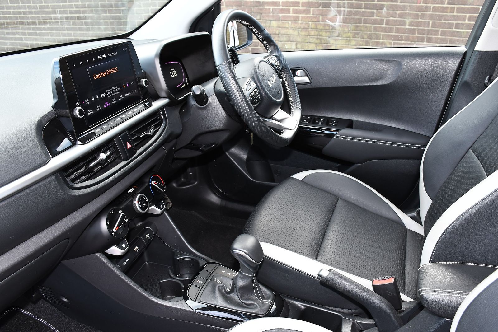 2024 Kia Picanto 1.0 GT-Line Hatchback 5dr Petrol AMT Euro 6 (s/s) (62 bhp), exterior view 4